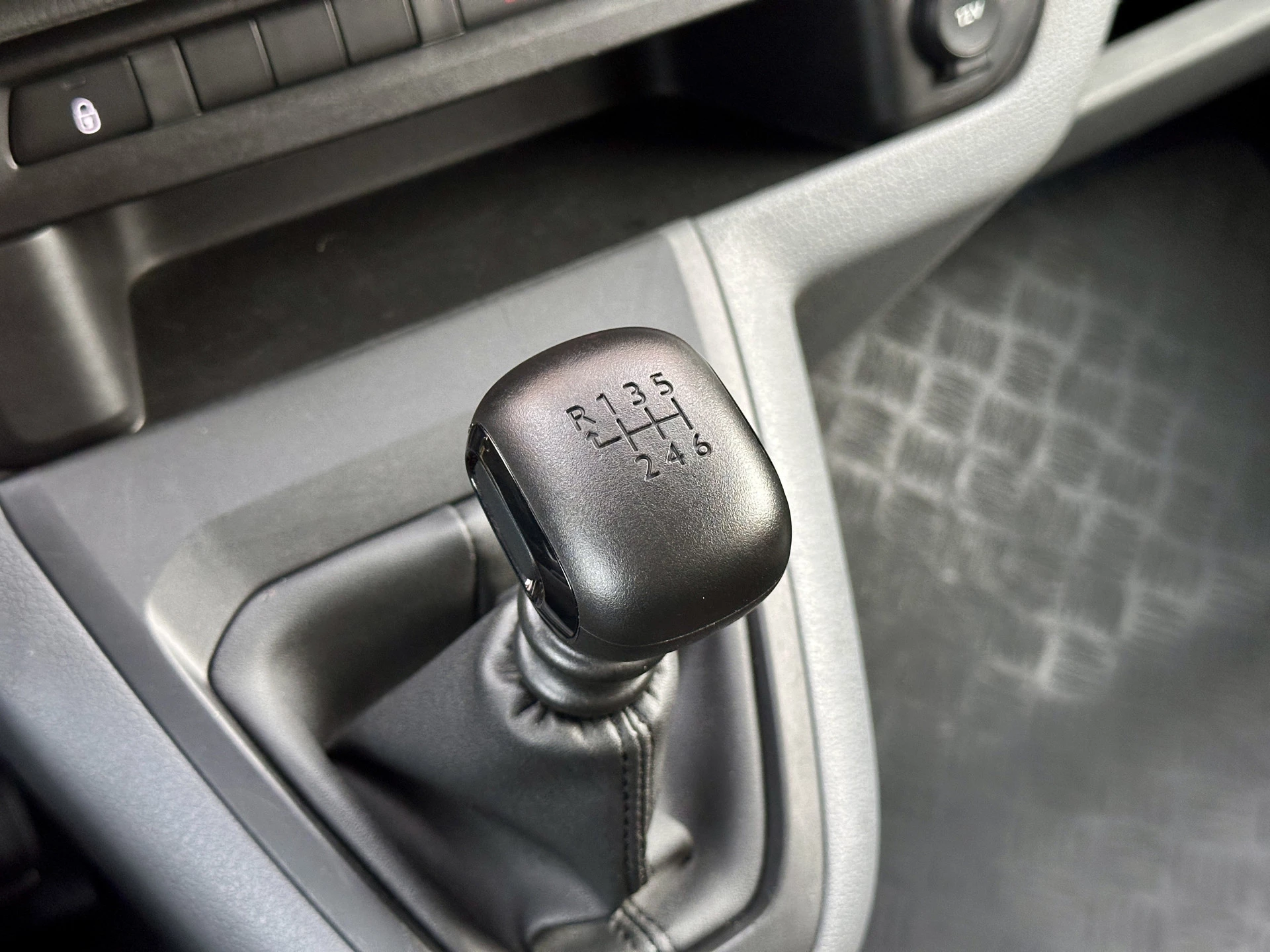 Hoofdafbeelding Peugeot Expert