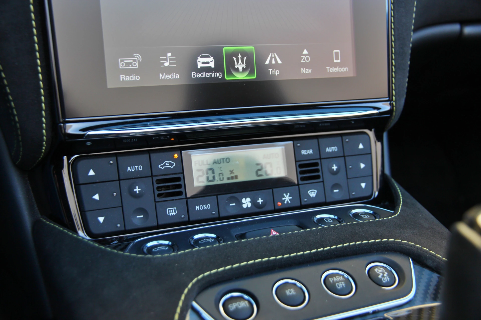 Hoofdafbeelding Maserati GranCabrio