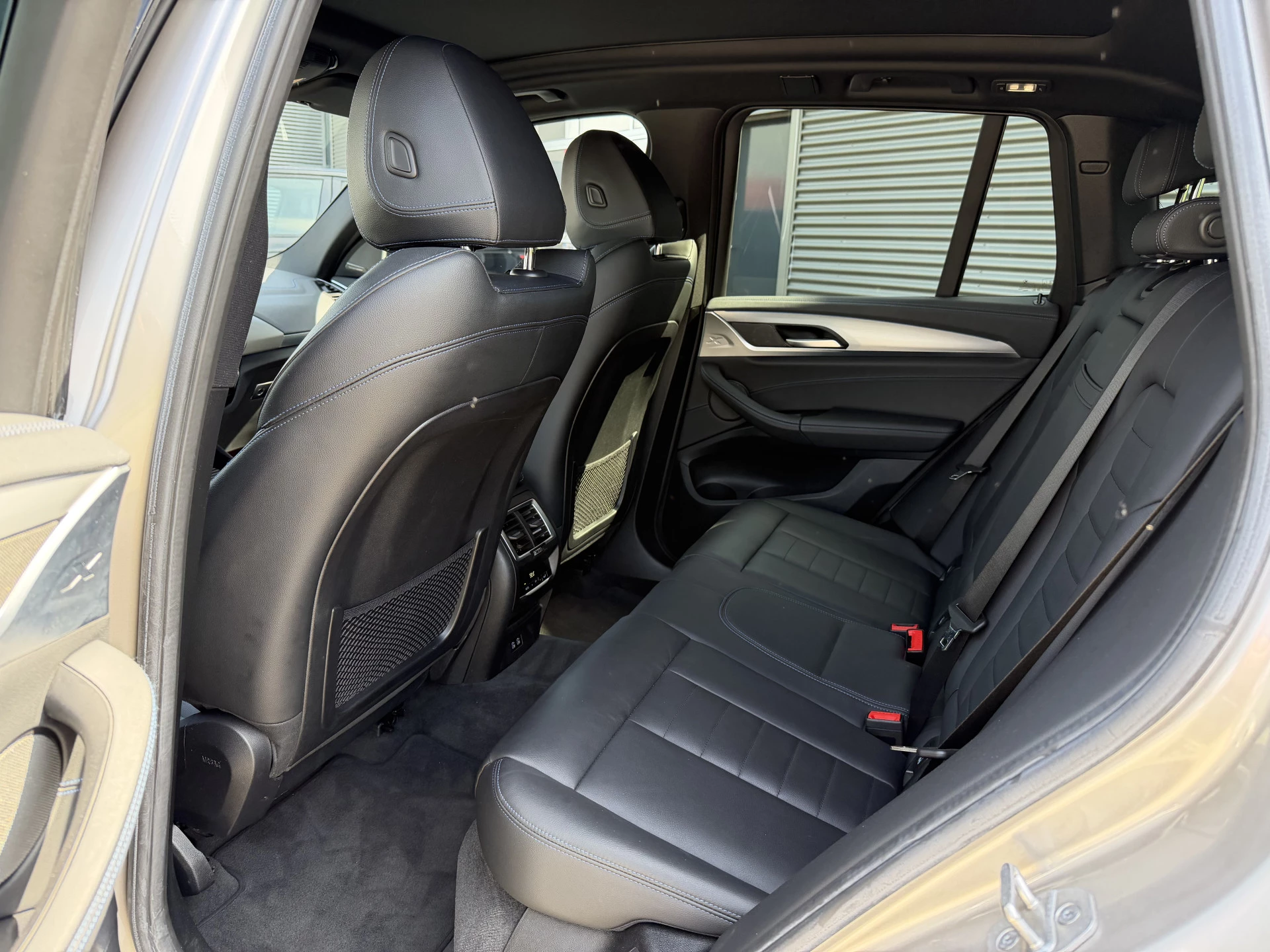 Hoofdafbeelding BMW iX3