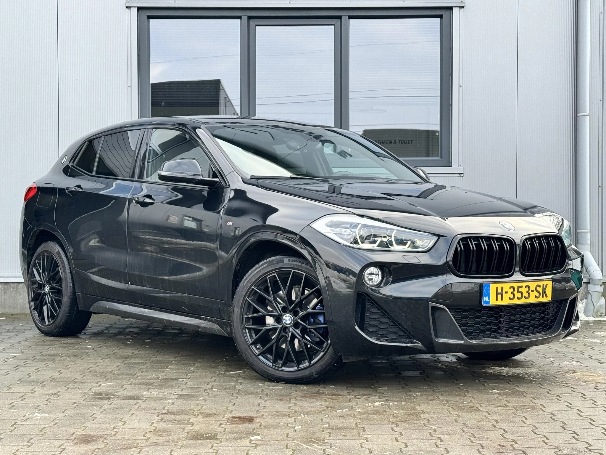 Hoofdafbeelding BMW X2