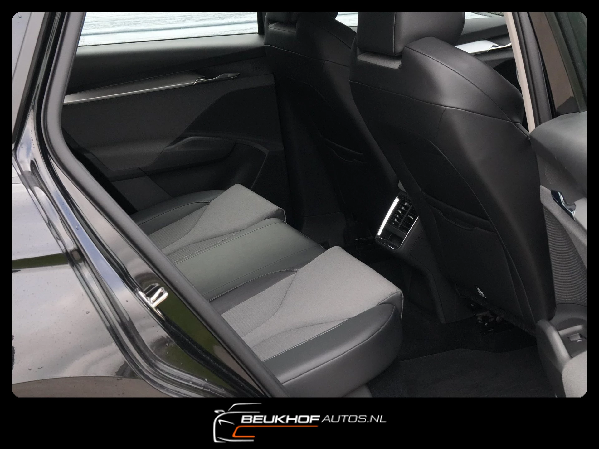 Hoofdafbeelding Škoda Enyaq iV