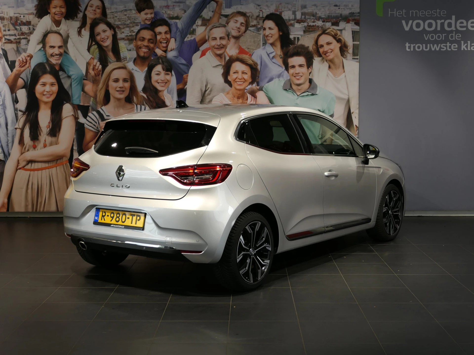 Hoofdafbeelding Renault Clio