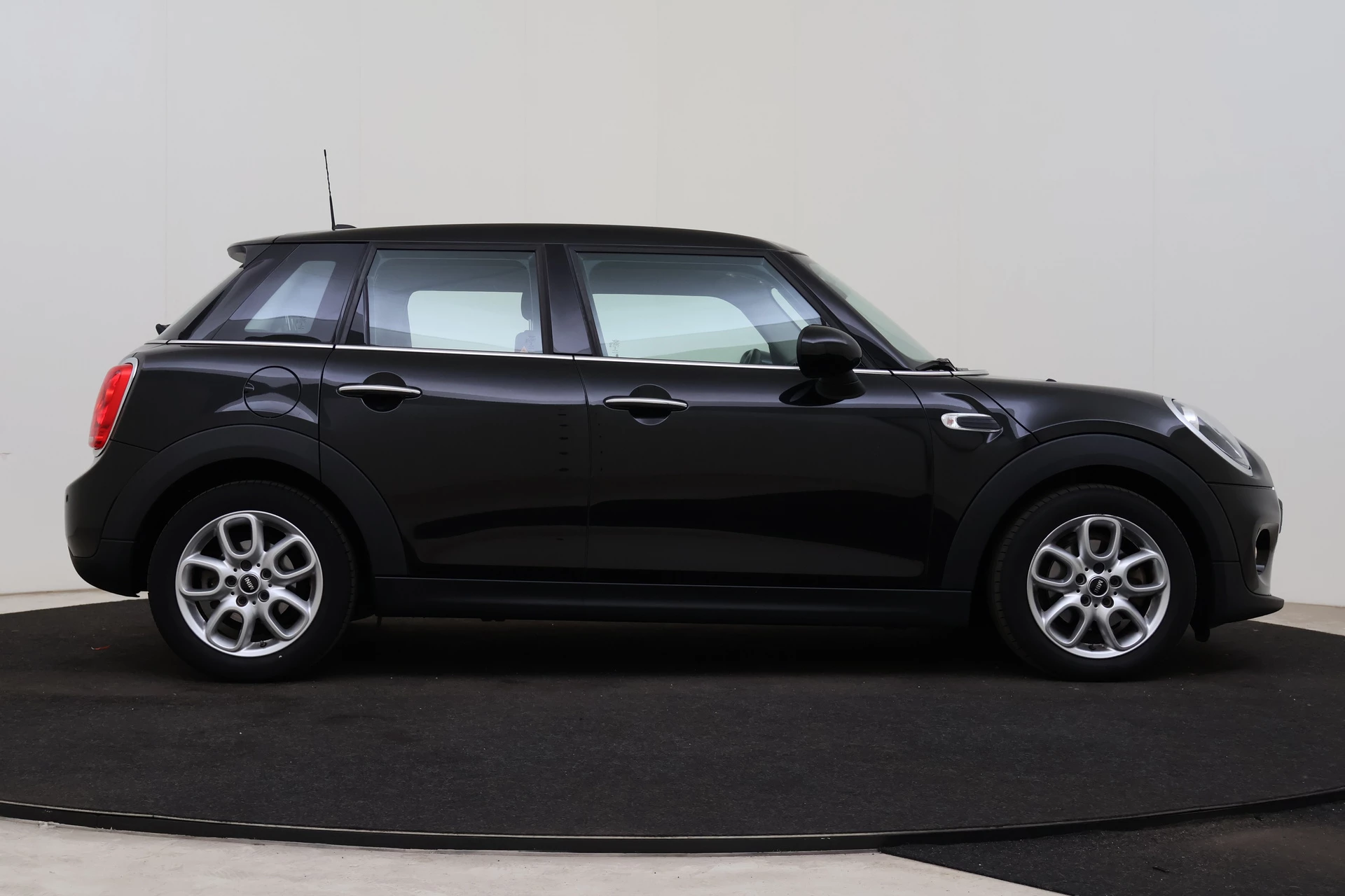 Hoofdafbeelding MINI One