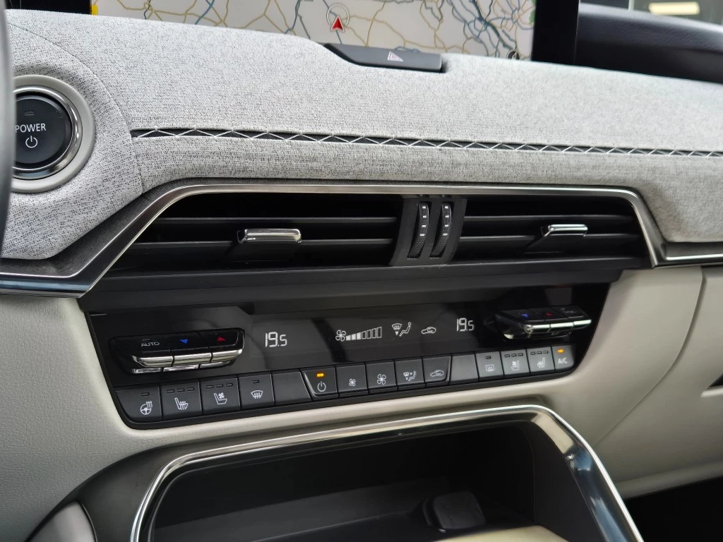 Hoofdafbeelding Mazda CX-60