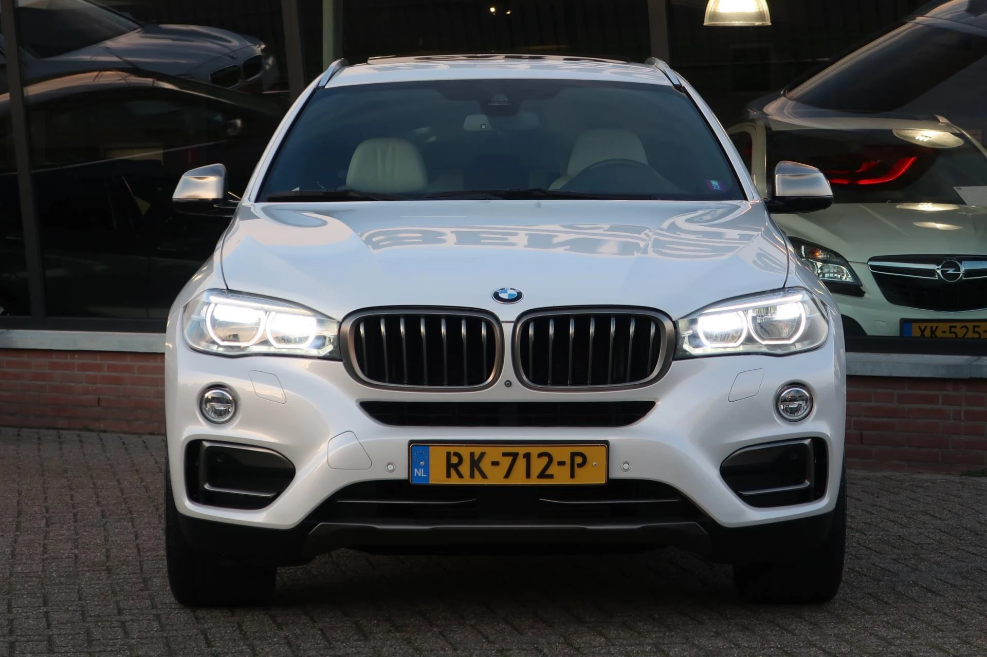 Hoofdafbeelding BMW X6