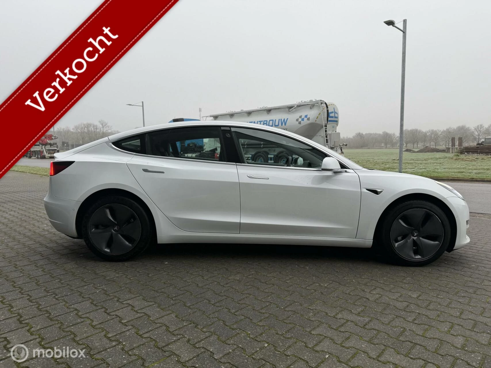 Hoofdafbeelding Tesla Model 3