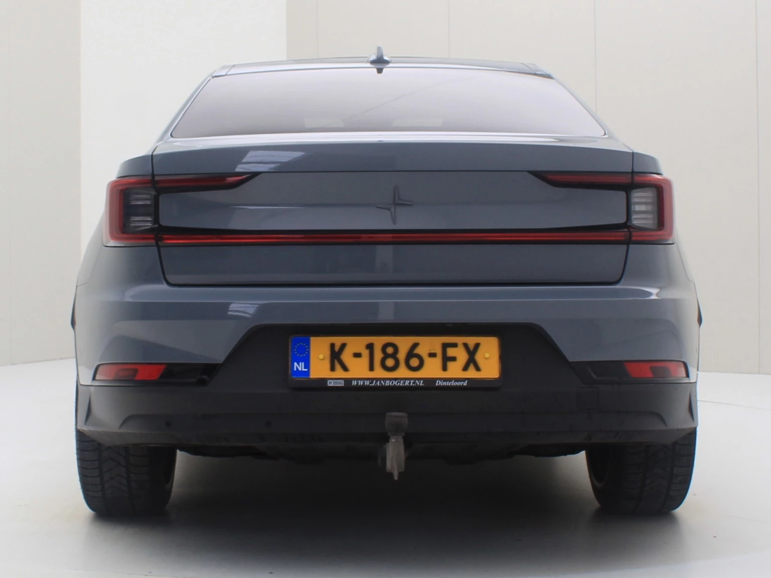 Hoofdafbeelding Polestar 2