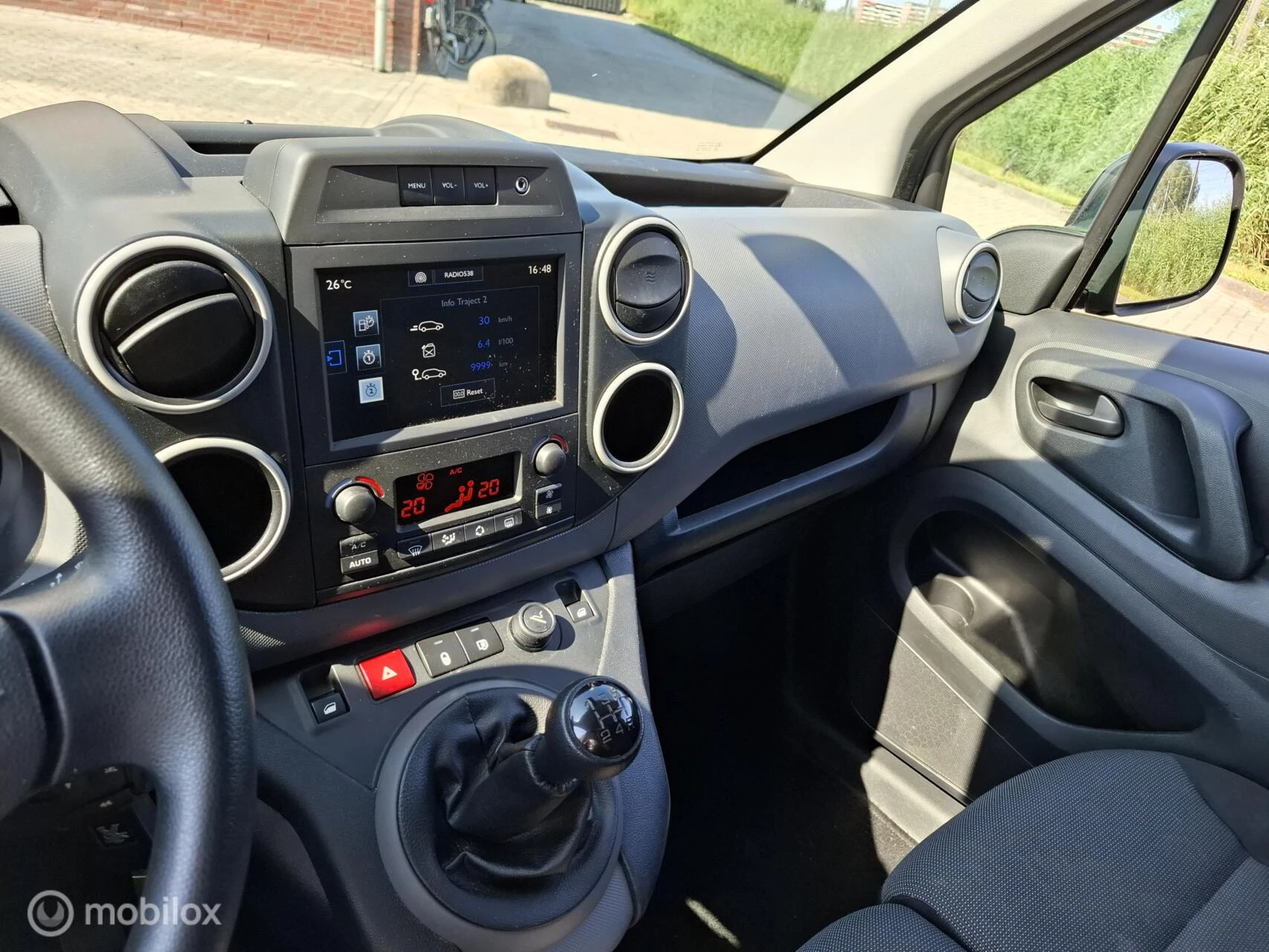 Hoofdafbeelding Peugeot Partner