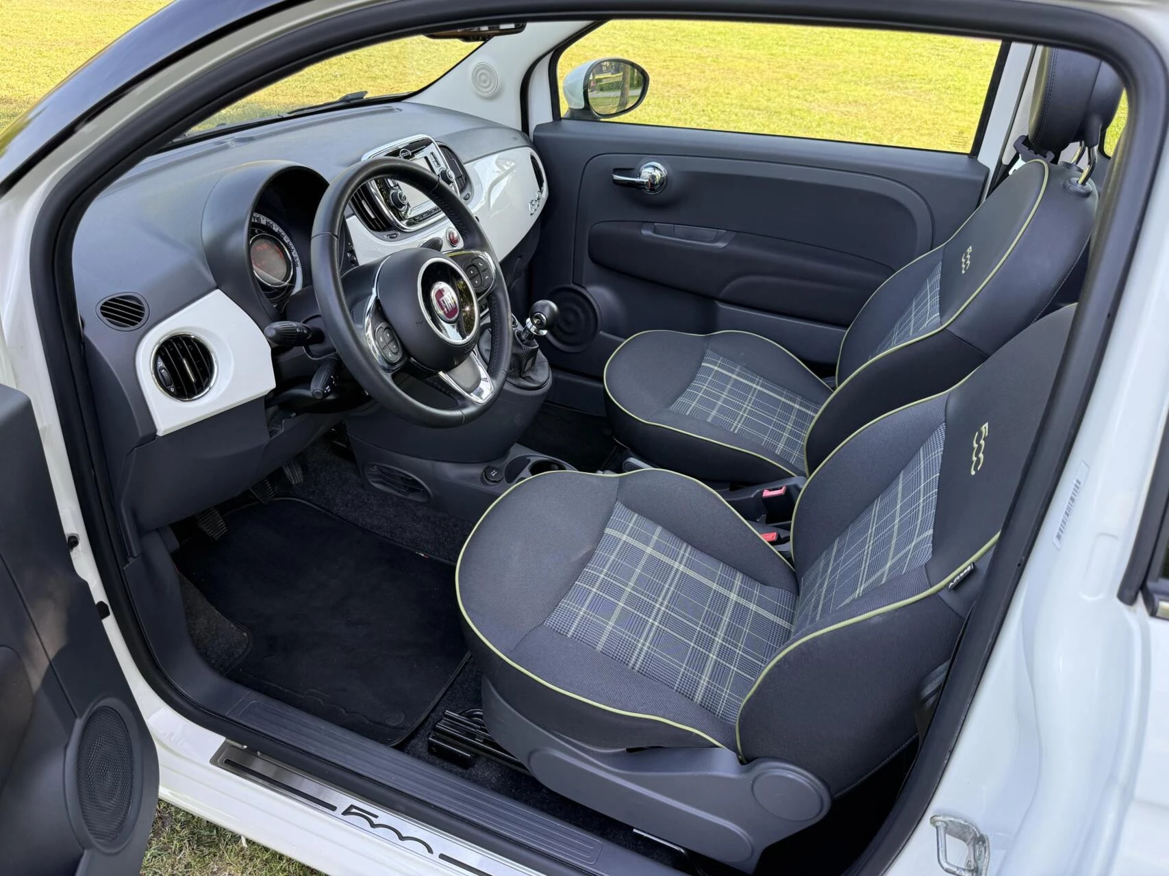 Hoofdafbeelding Fiat 500C