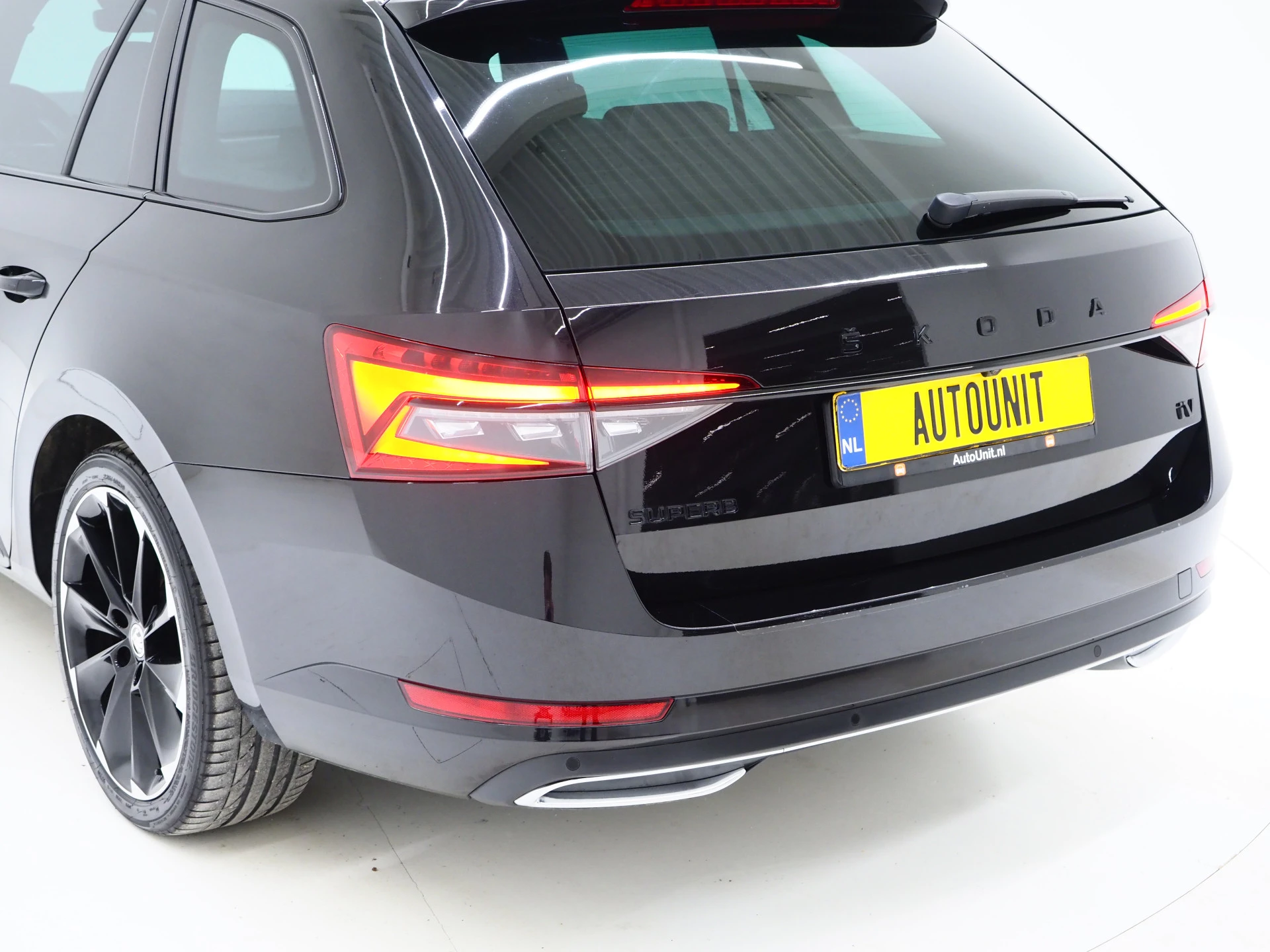 Hoofdafbeelding Škoda Superb