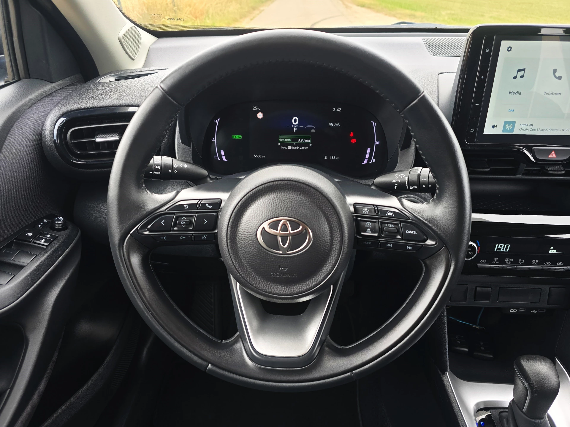 Hoofdafbeelding Toyota Yaris Cross