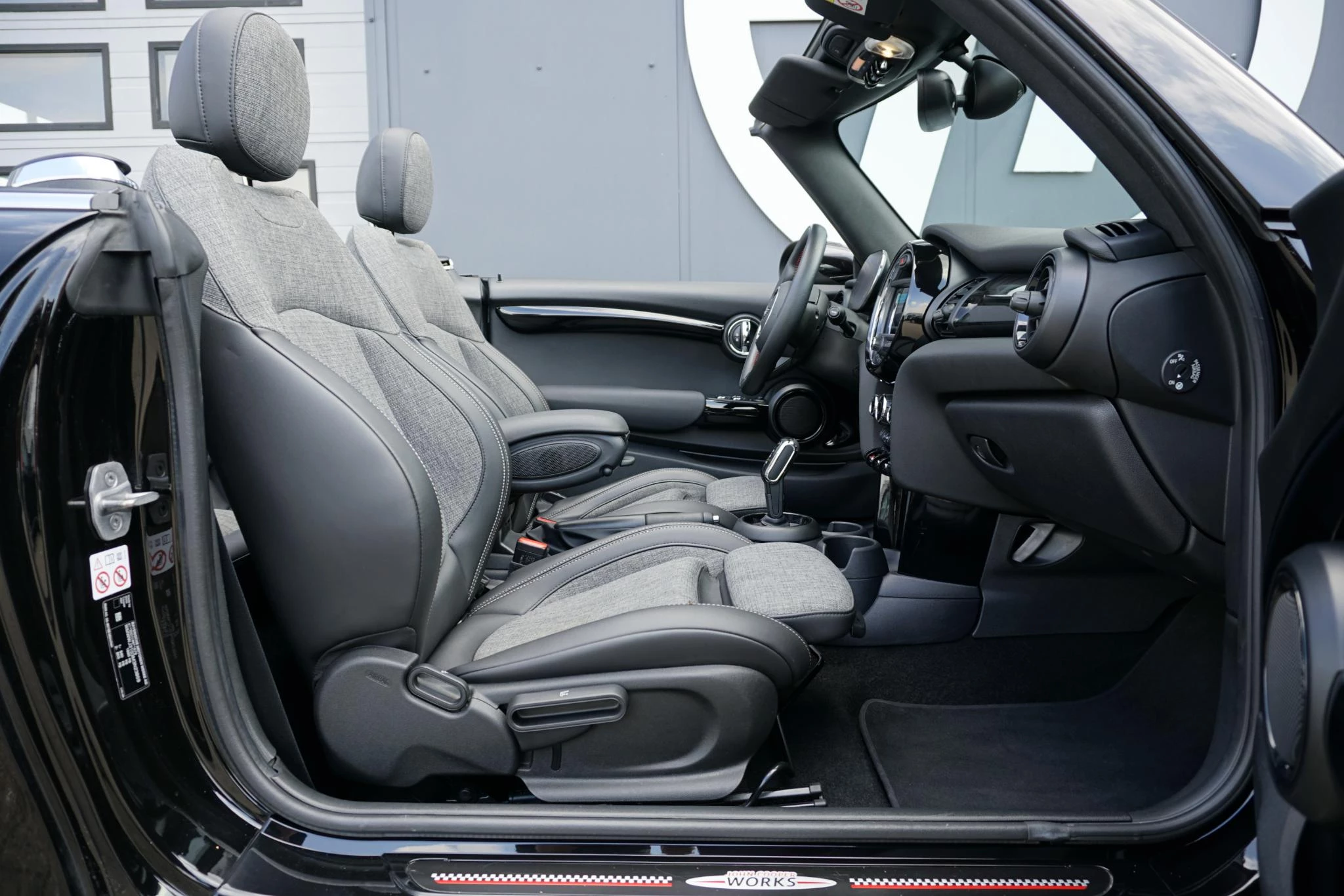 Hoofdafbeelding MINI Cooper Cabrio