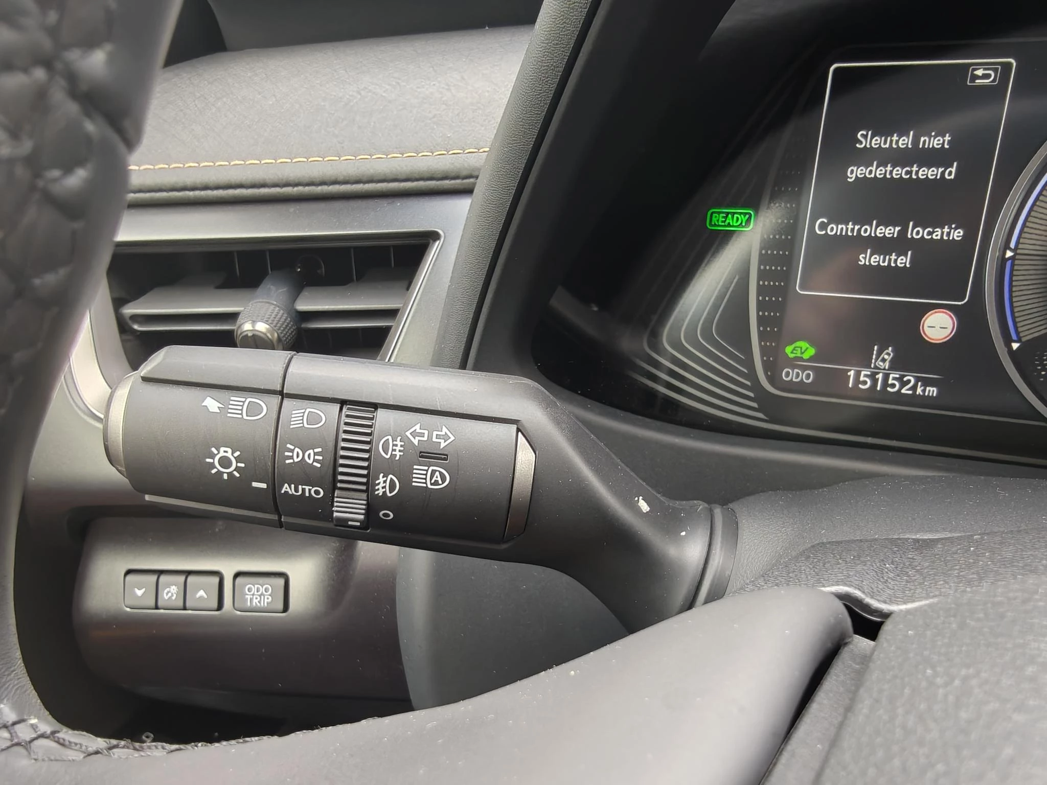 Hoofdafbeelding Lexus UX