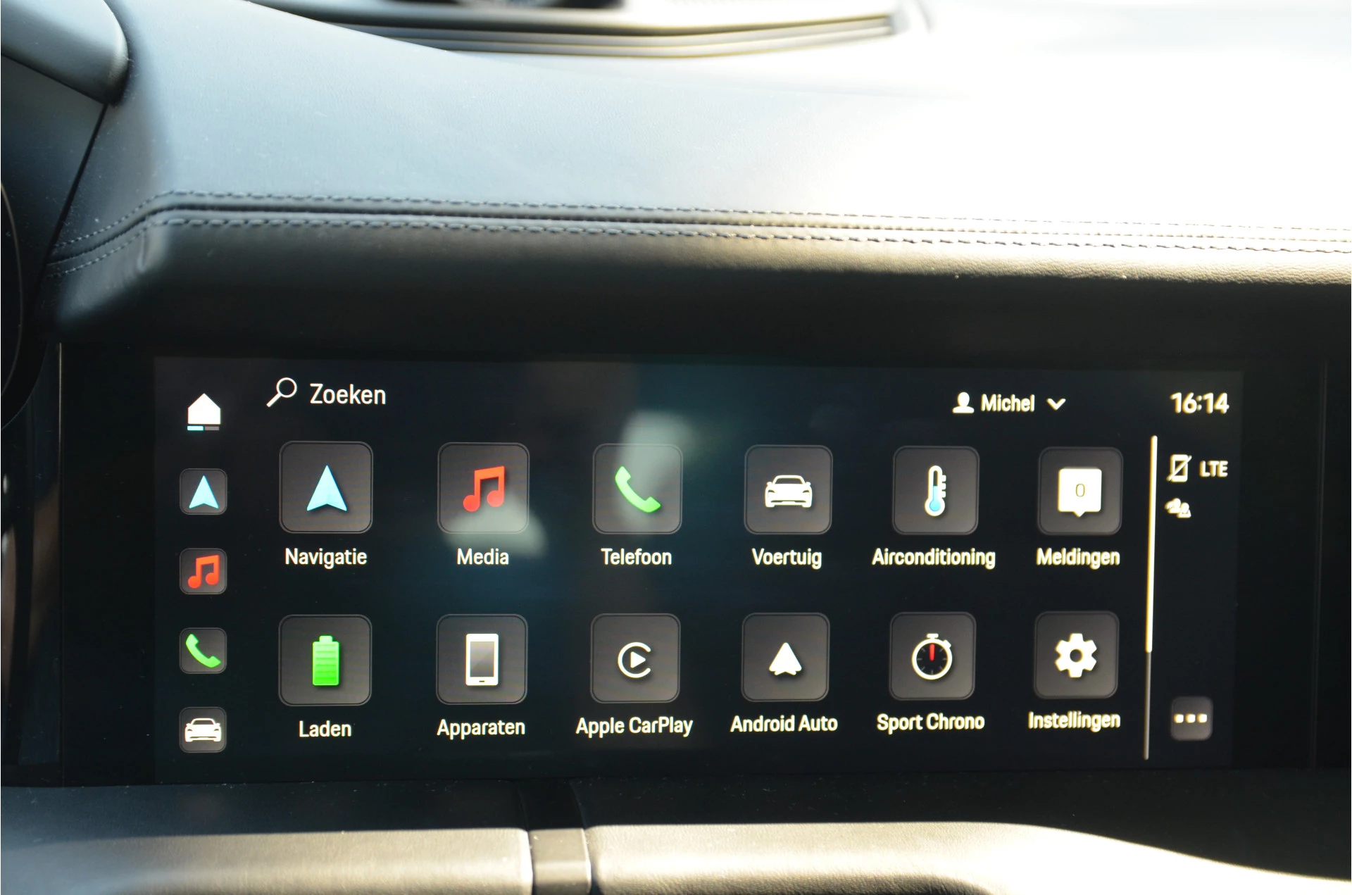 Hoofdafbeelding Porsche Taycan