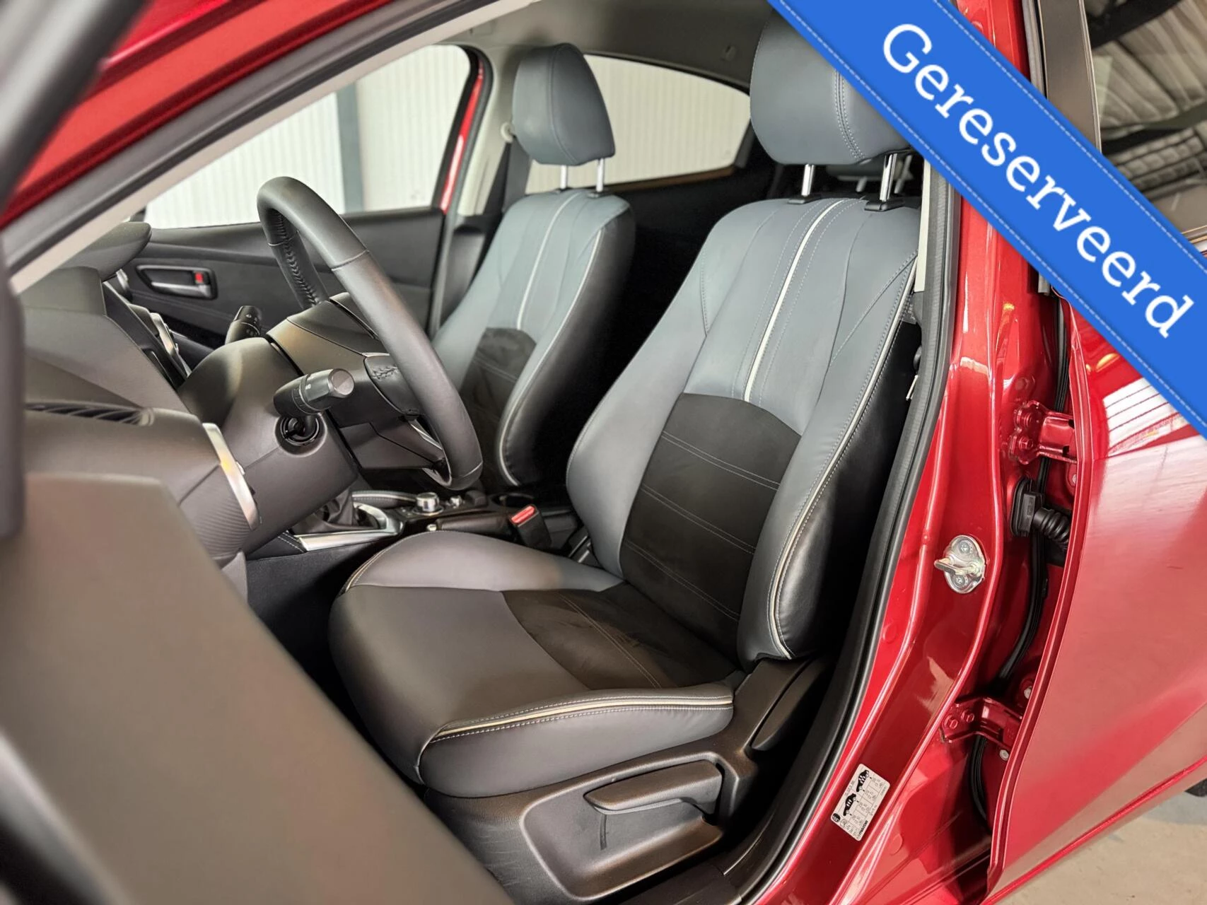 Hoofdafbeelding Mazda 2