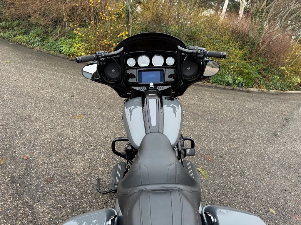 Hoofdafbeelding Harley-Davidson Street Glide