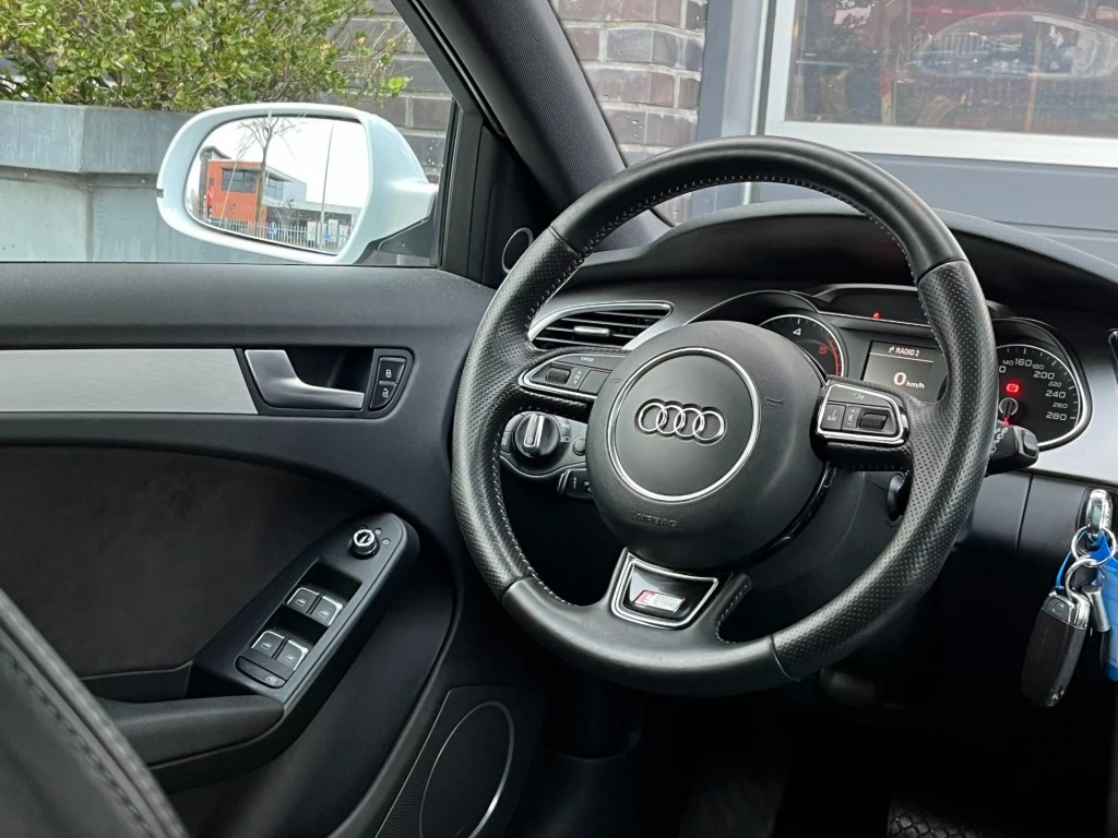 Hoofdafbeelding Audi A4
