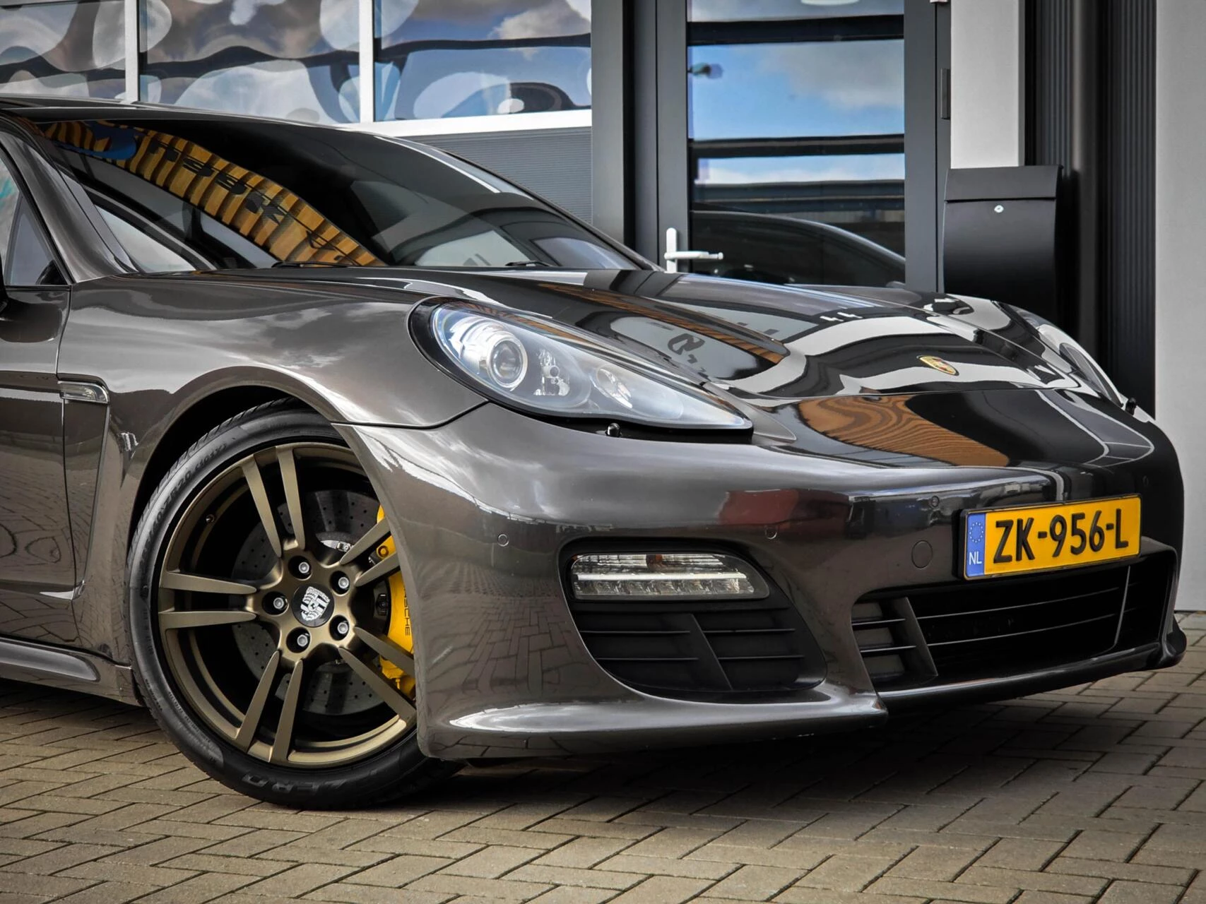 Hoofdafbeelding Porsche Panamera