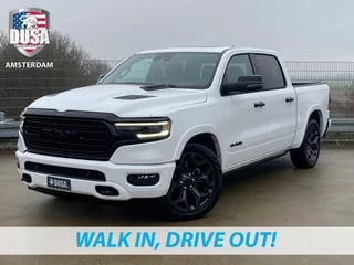 Dodge Ram 1500 Limited 5.7 V8 HEMI Night Edition / Panoramadak  / Luchtvering  Meerprijs extra opties / Accessoires - Deksel, Backflip, Fenders, wraps, Stripings etc