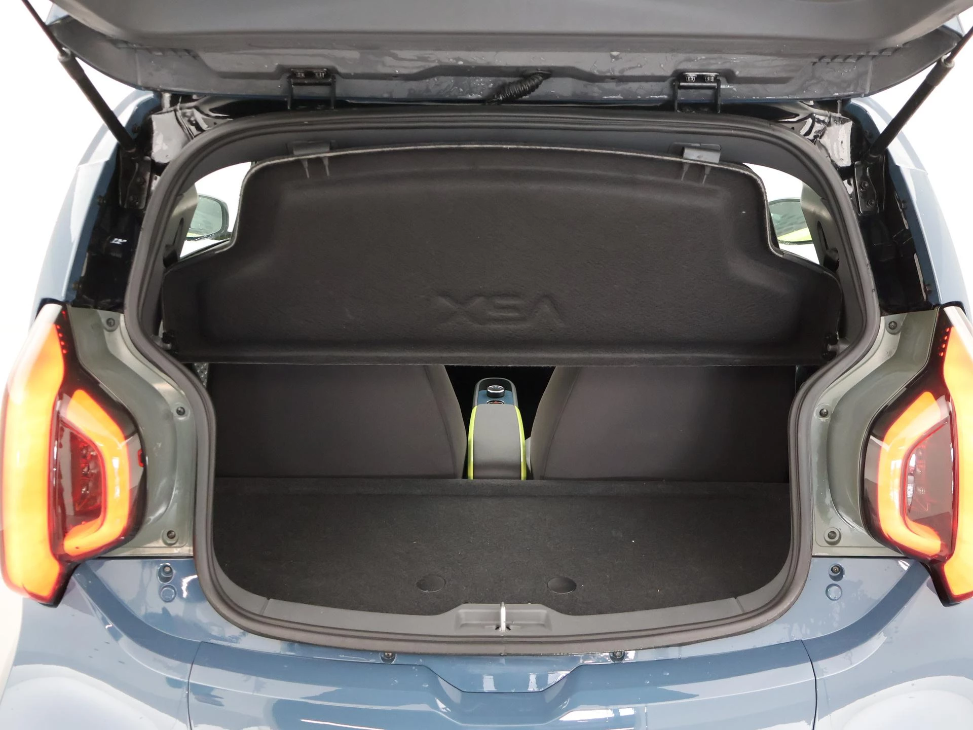 Hoofdafbeelding XEV Yoyo