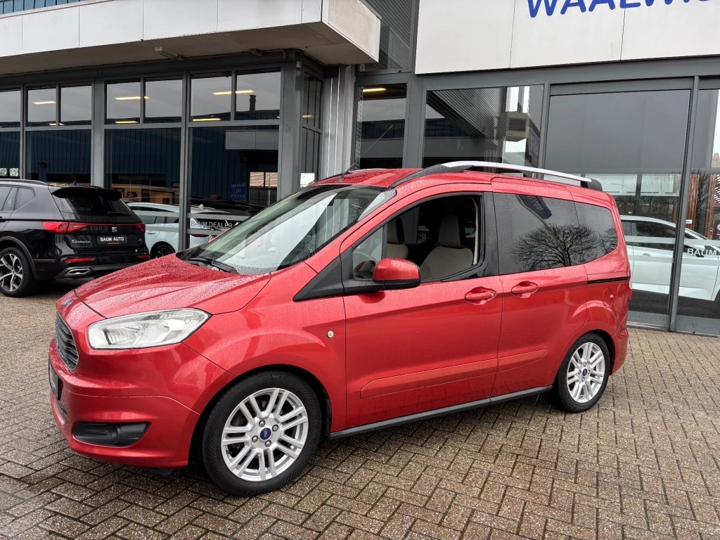 Hoofdafbeelding Ford Tourneo Courier