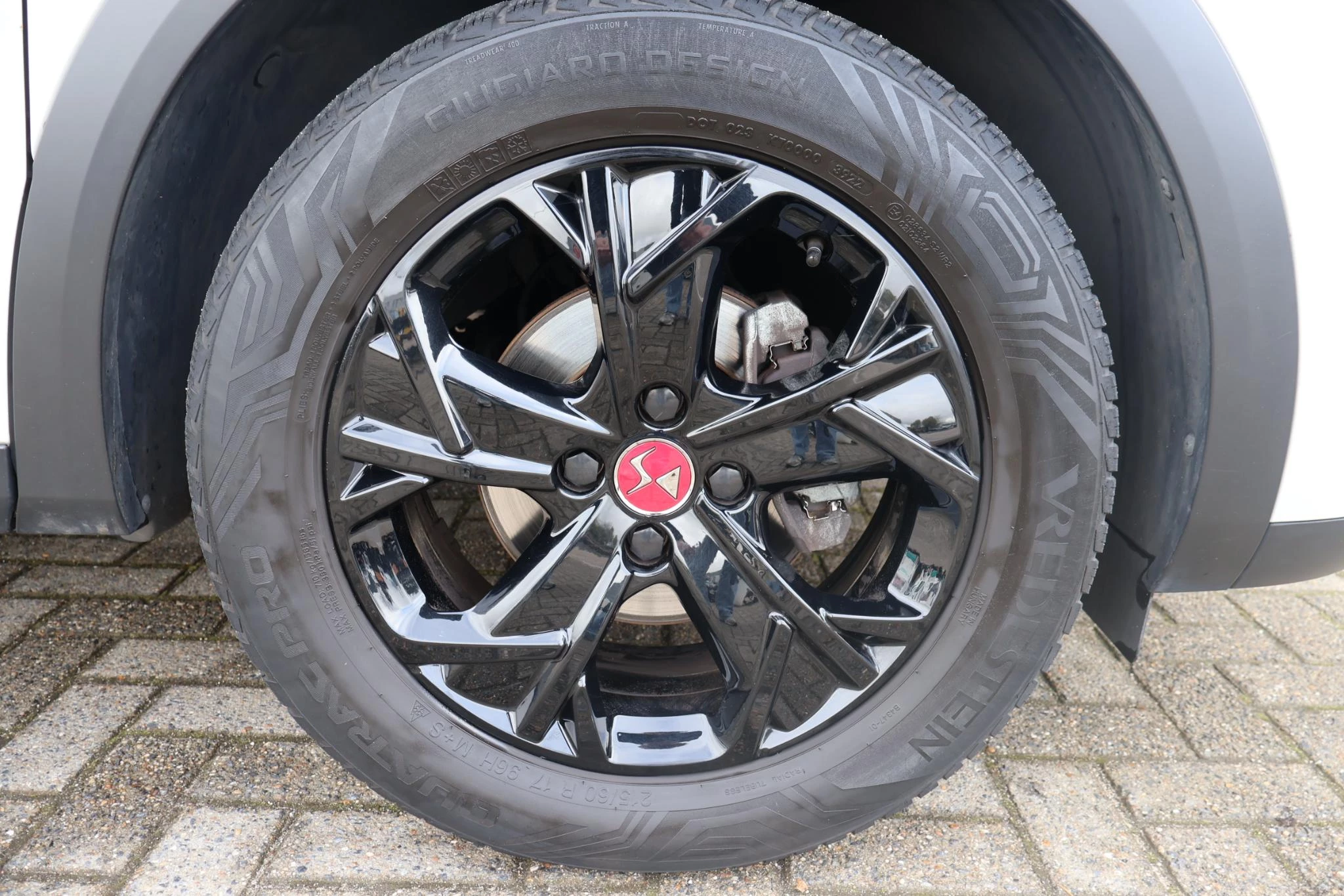 Hoofdafbeelding DS DS 3