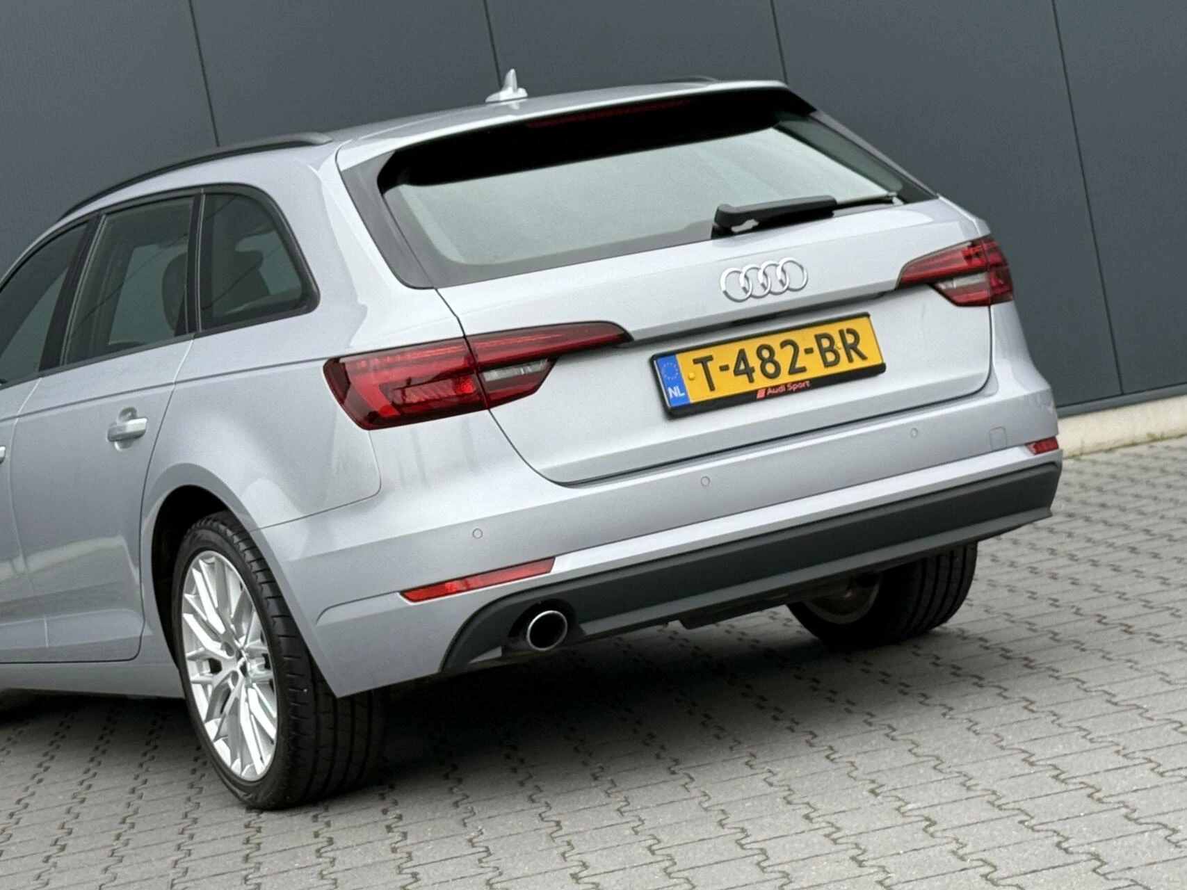 Hoofdafbeelding Audi A4