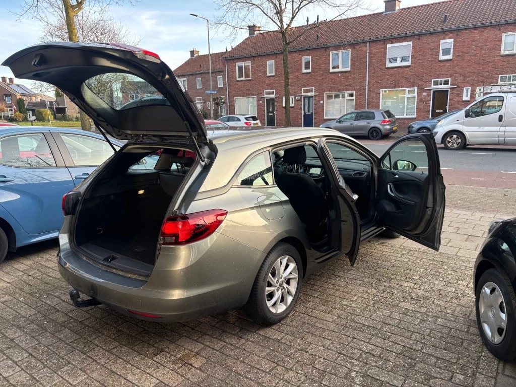 Hoofdafbeelding Opel Astra