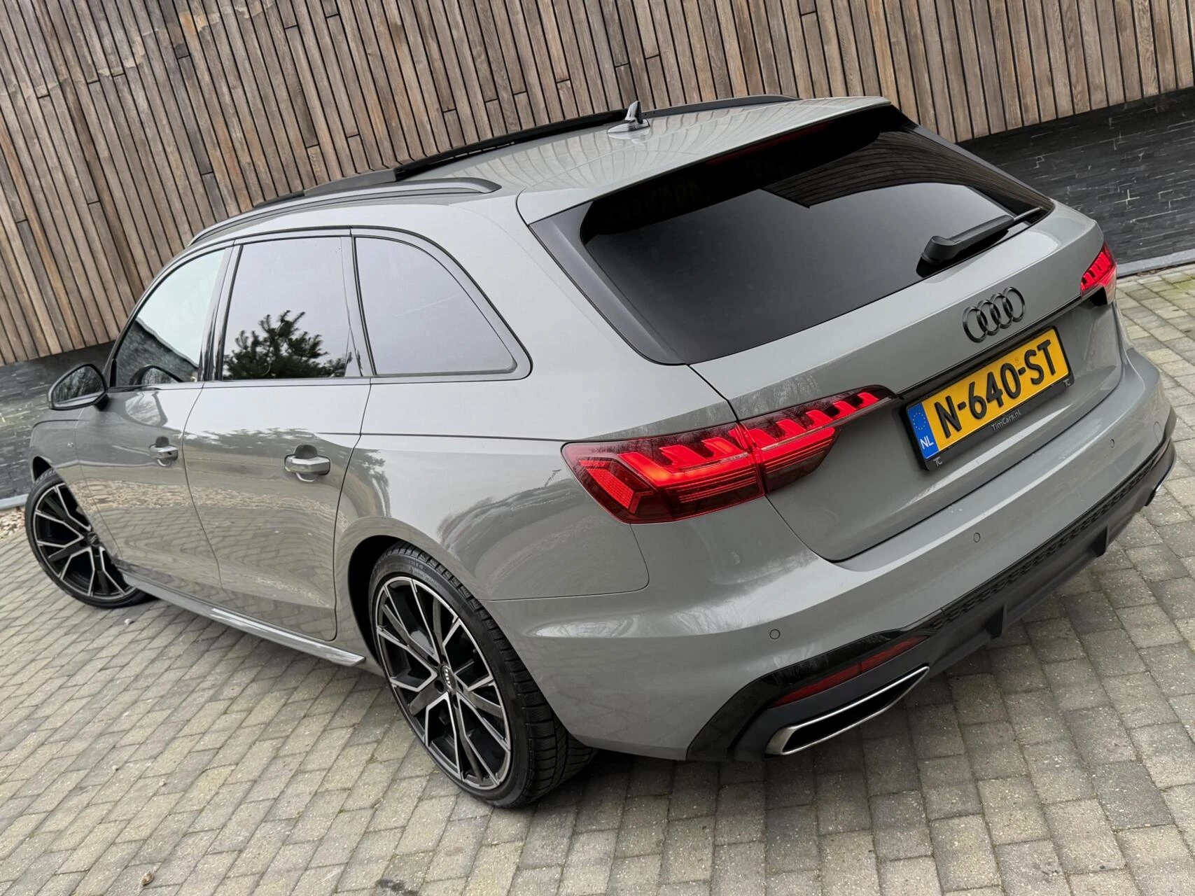 Hoofdafbeelding Audi A4