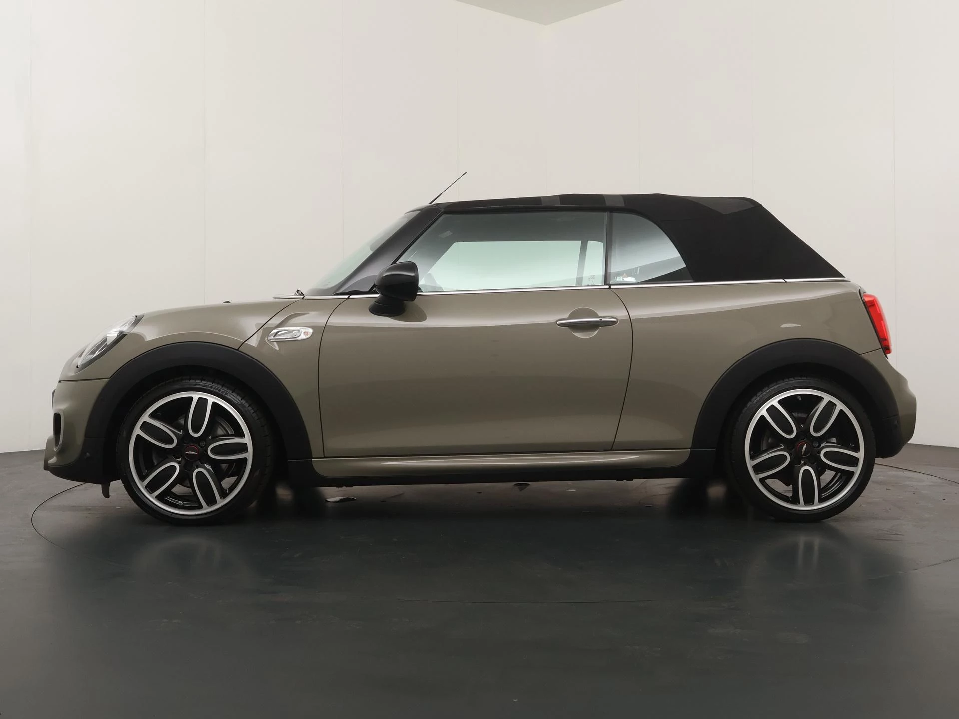 Hoofdafbeelding MINI Cooper S Cabrio