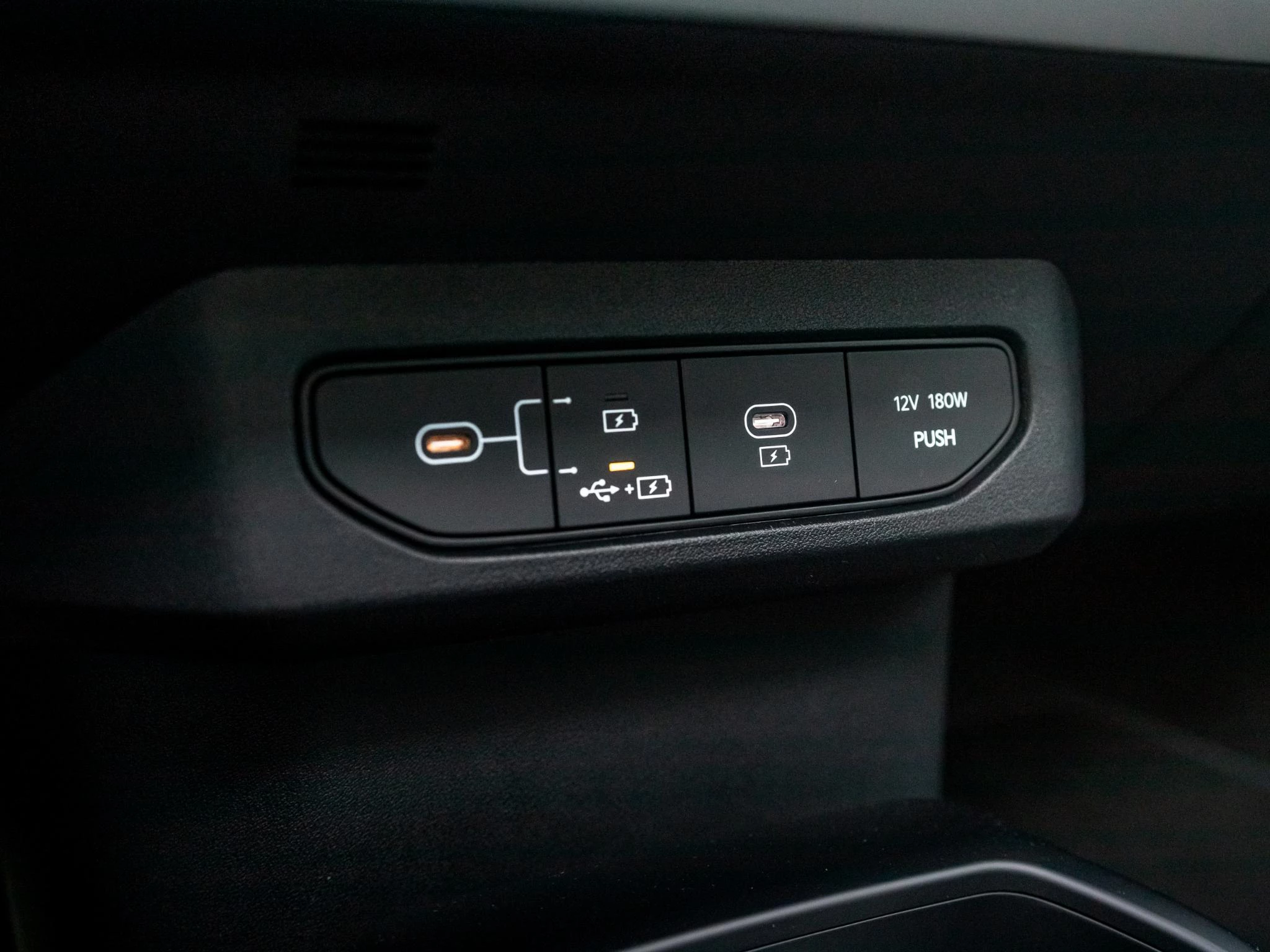 Hoofdafbeelding Kia EV4