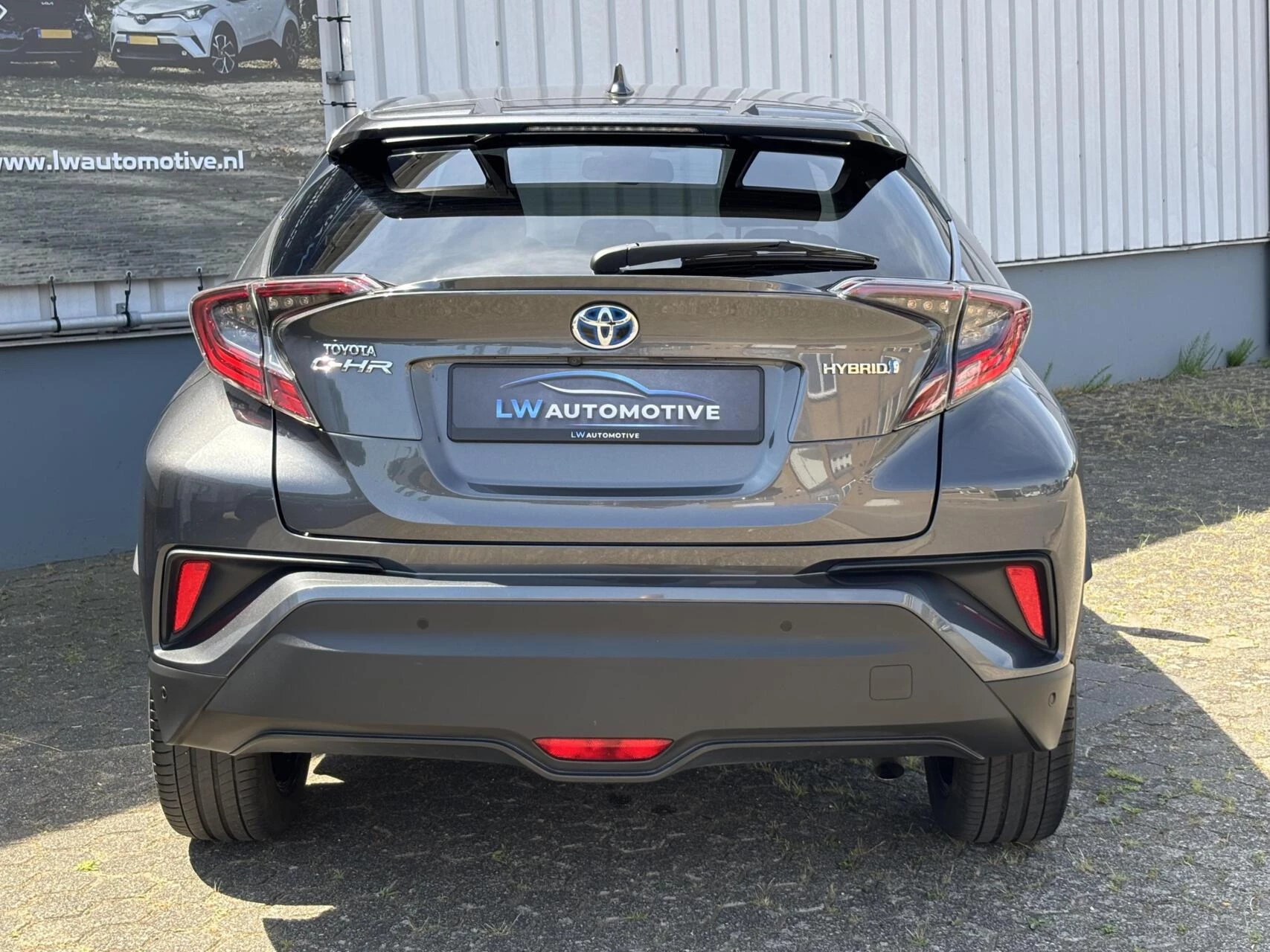 Hoofdafbeelding Toyota C-HR