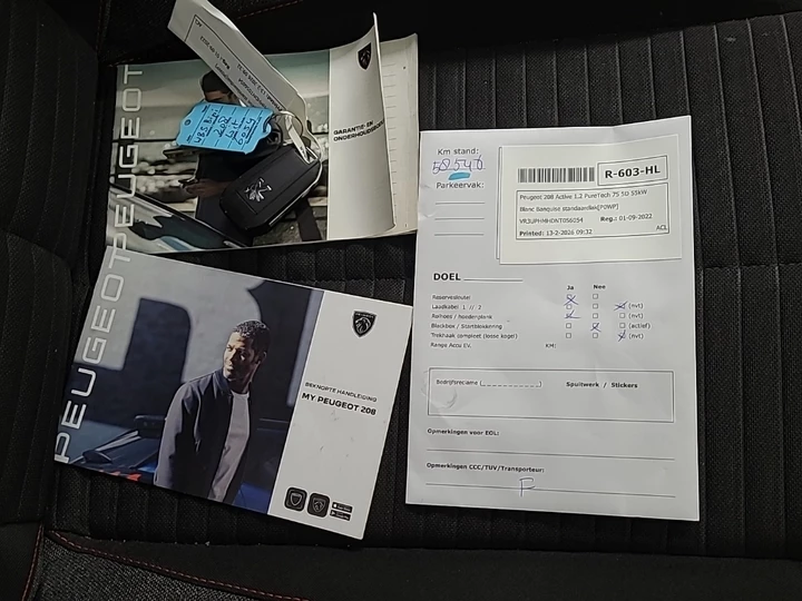 Hoofdafbeelding Peugeot 208