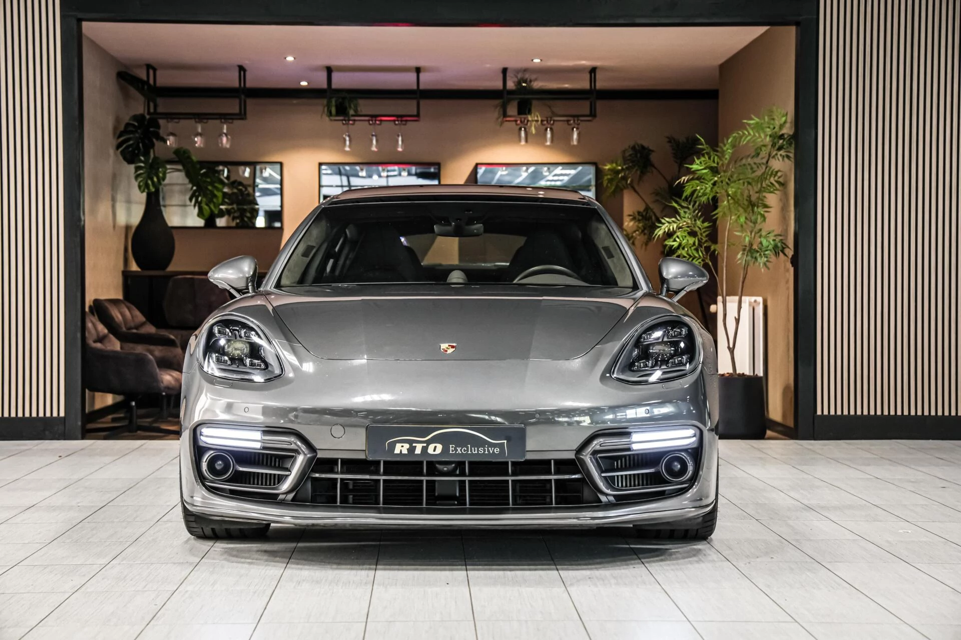 Hoofdafbeelding Porsche Panamera