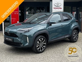 Hoofdafbeelding Toyota Yaris Cross Toyota Yaris Cross 1.5 Hybrid 115 Dynamic APPLE/ANDROID STOEL/STUURVERWARMING PARK-SENSOR BLINDSPOT CAMERA CLIMA LM-VELGEN 17" EL-SPIEGELS