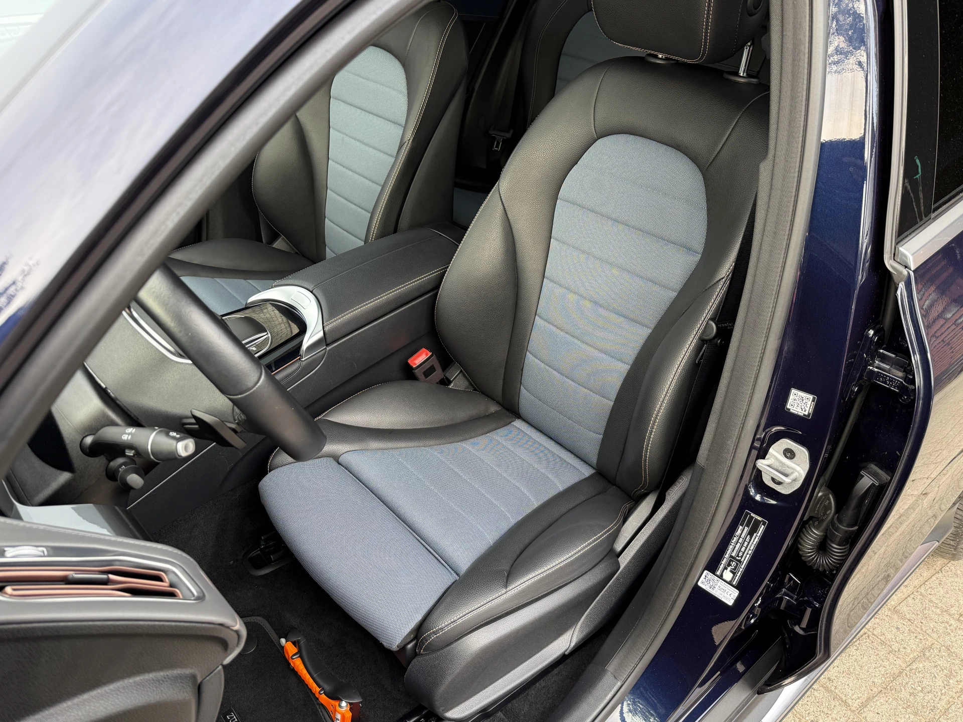 Hoofdafbeelding Mercedes-Benz EQC