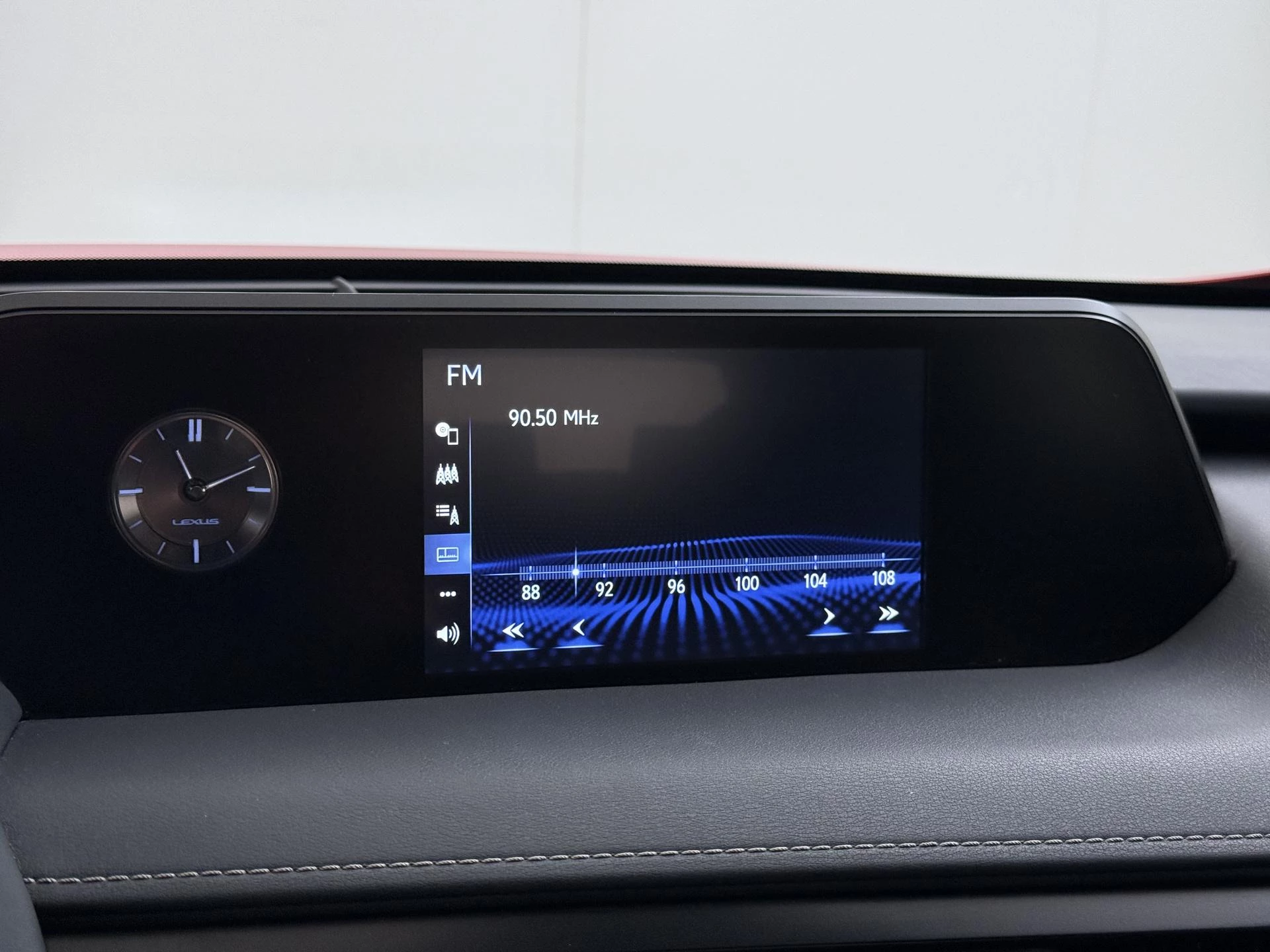 Hoofdafbeelding Lexus UX
