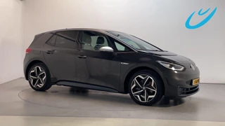 Hoofdafbeelding Volkswagen ID.3 Volkswagen ID.3 First Plus 58 kWh LED Camera Stoelverwarming Navigatie