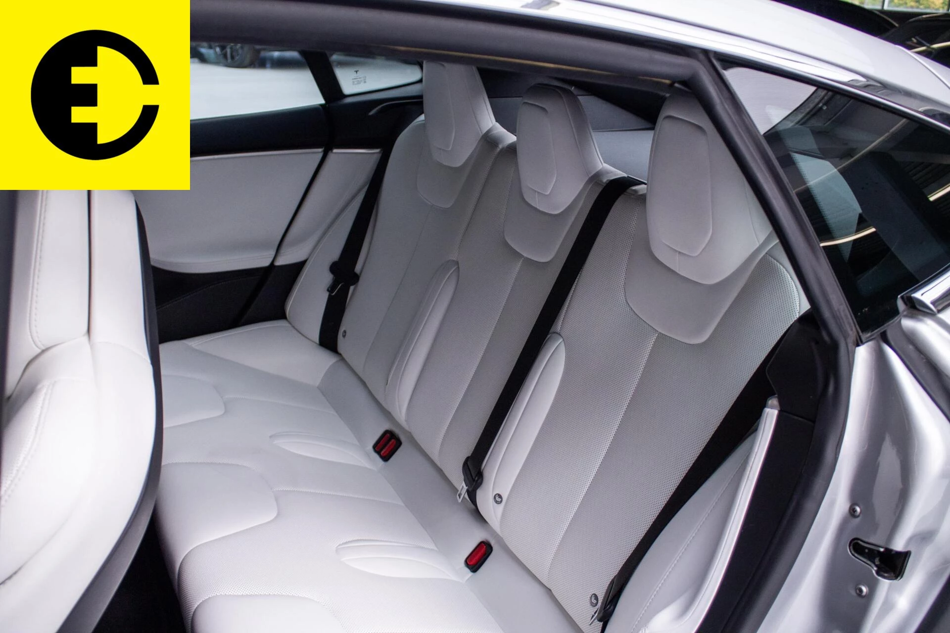 Hoofdafbeelding Tesla Model S