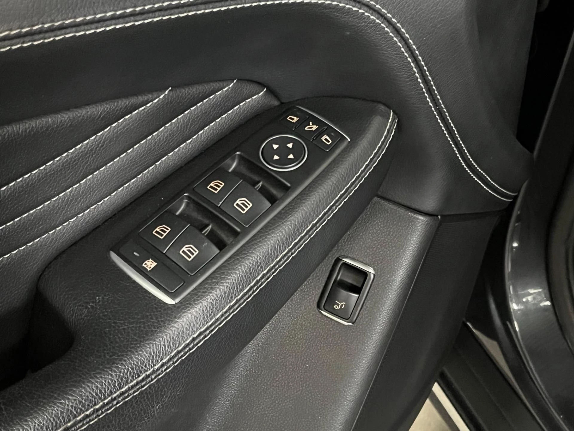 Hoofdafbeelding Mercedes-Benz M-Klasse