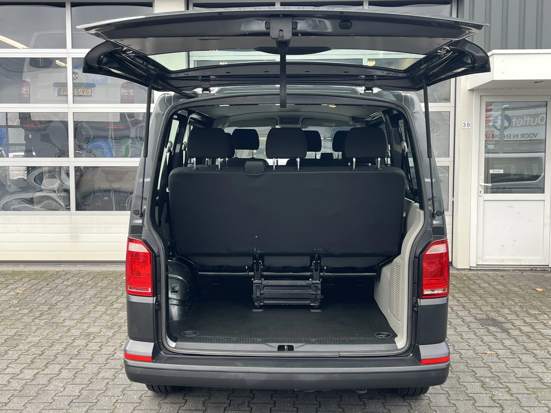 Hoofdafbeelding Volkswagen Transporter