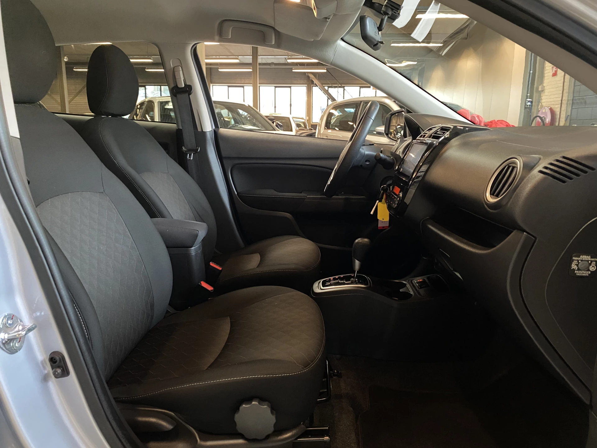 Hoofdafbeelding Mitsubishi Space Star