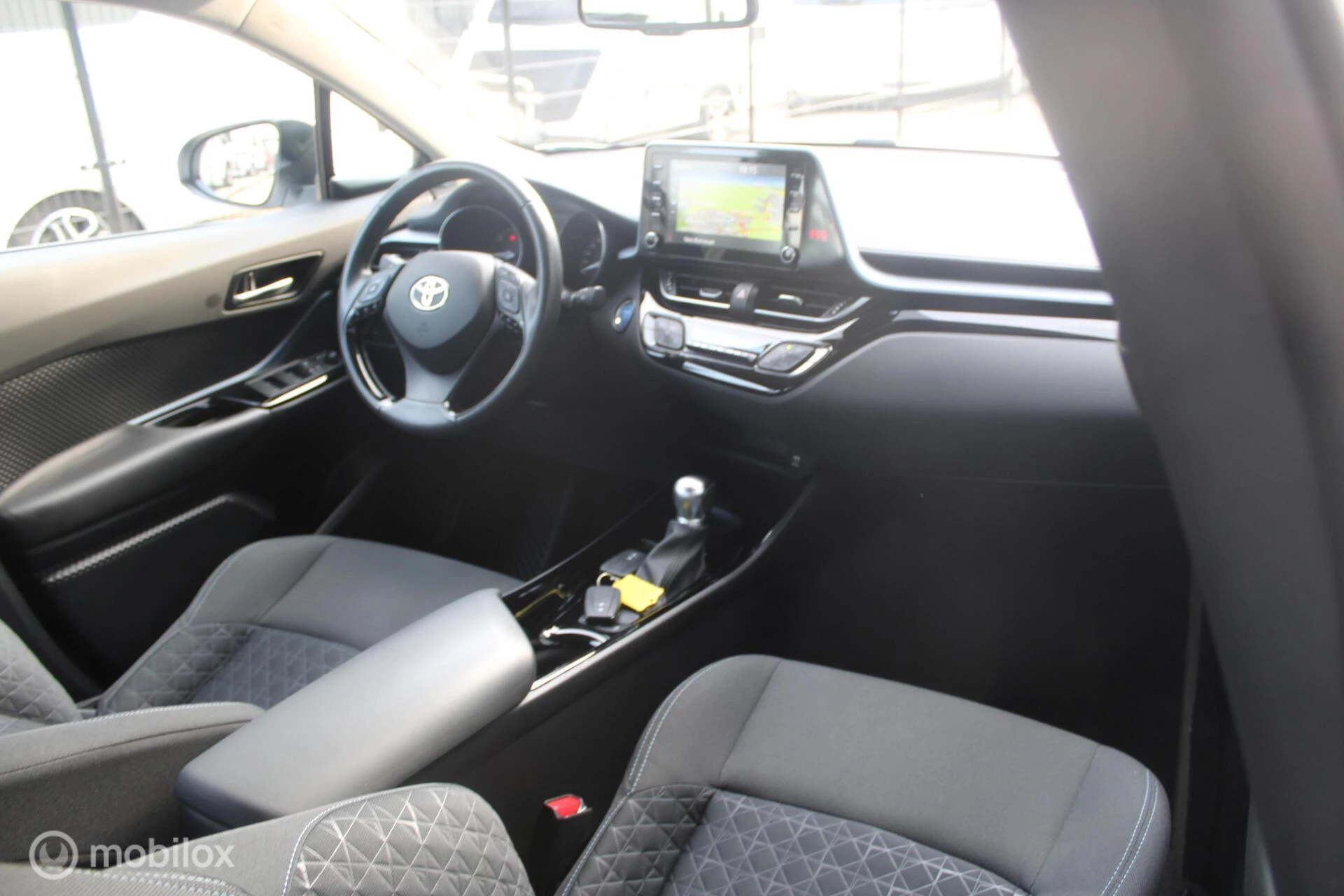 Hoofdafbeelding Toyota C-HR