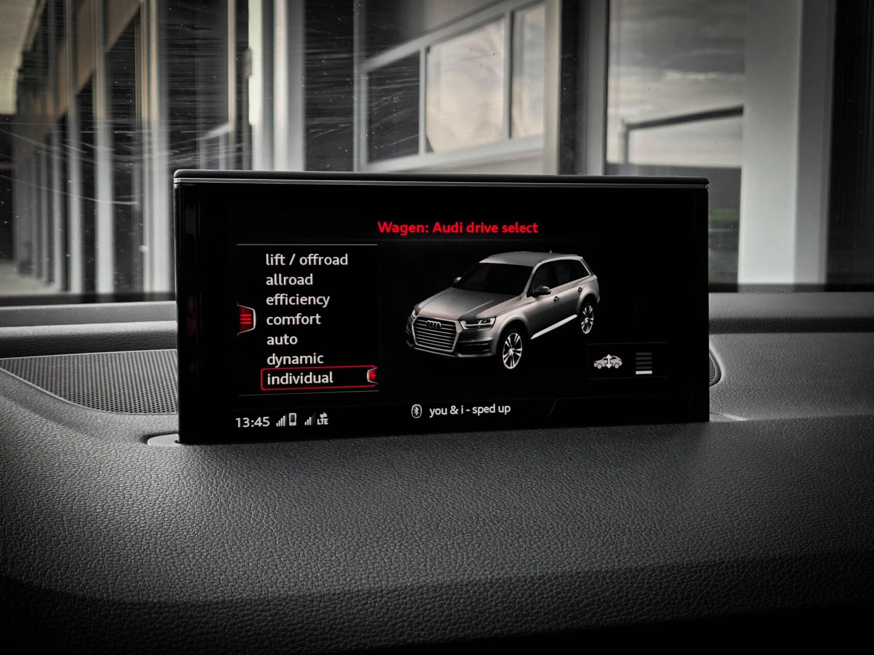 Hoofdafbeelding Audi Q7