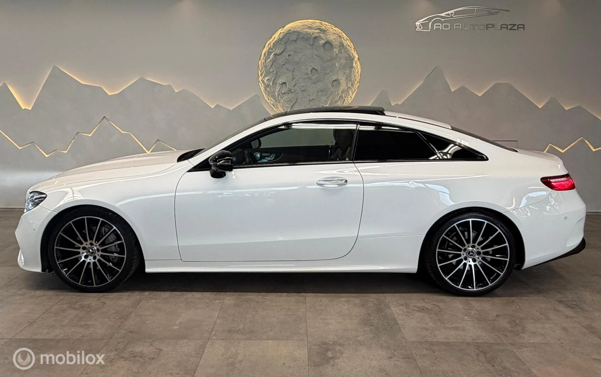 Hoofdafbeelding Mercedes-Benz E-Klasse