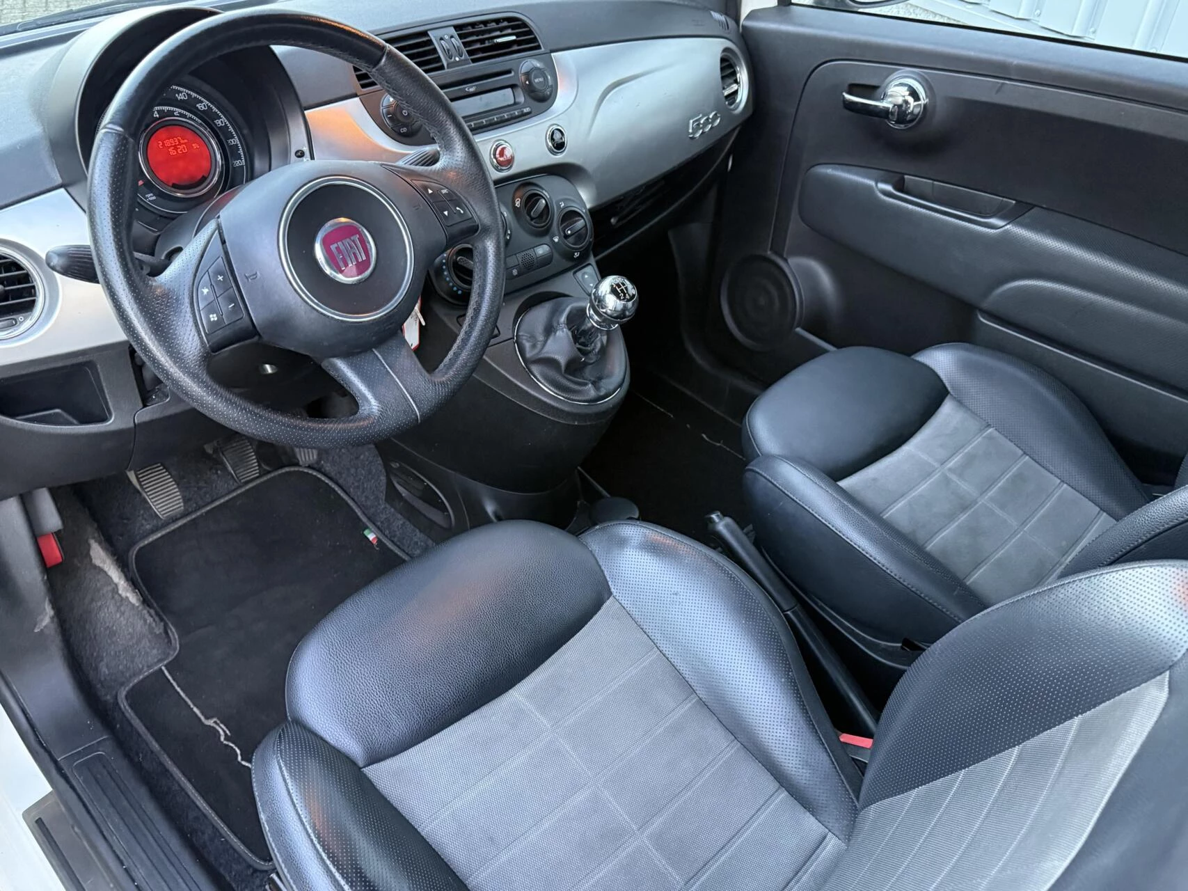 Hoofdafbeelding Fiat 500