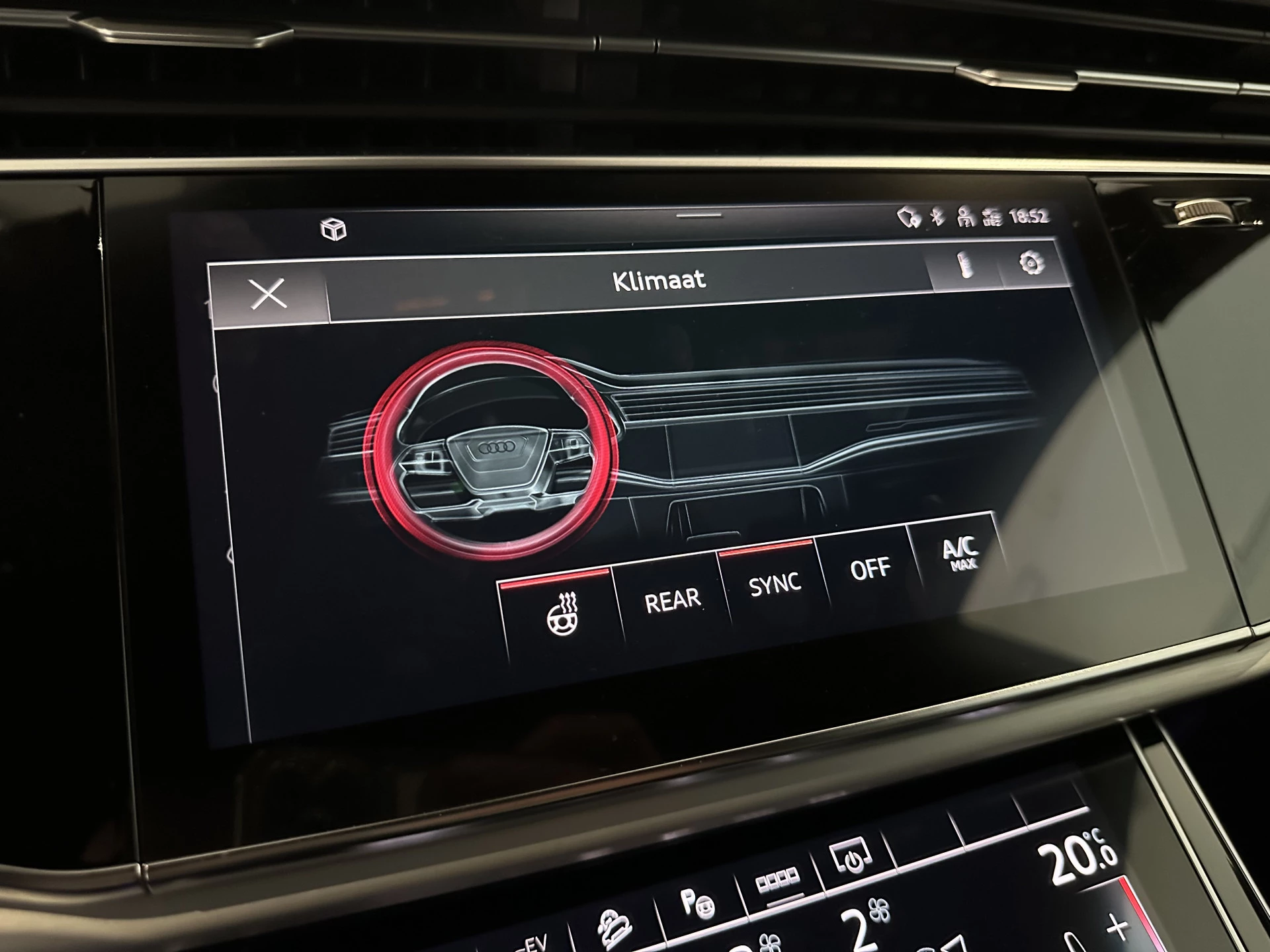 Hoofdafbeelding Audi Q8