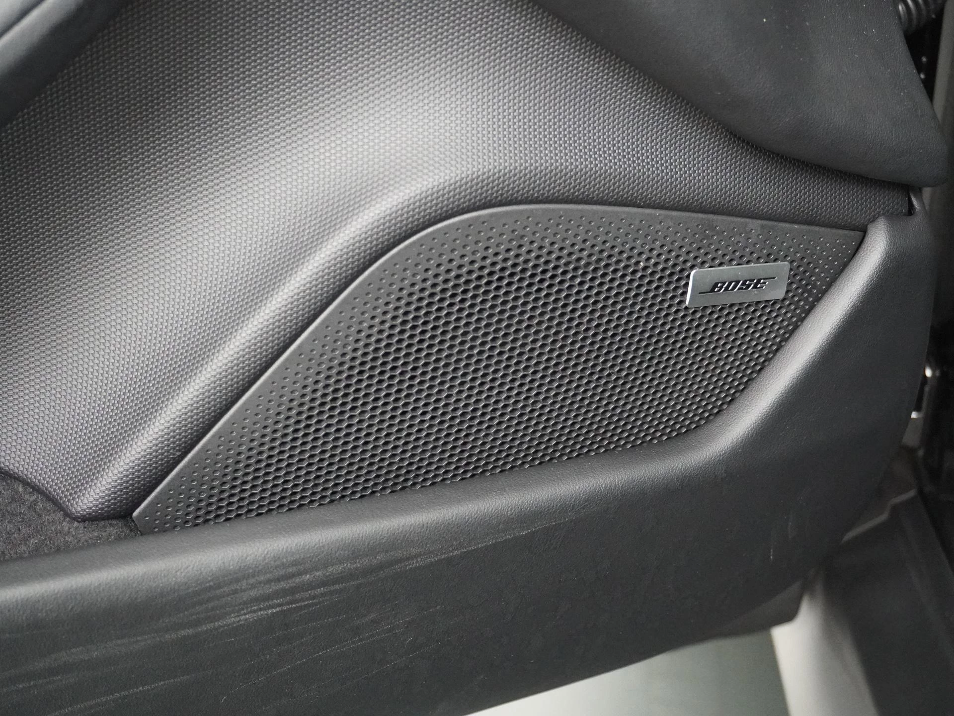 Hoofdafbeelding Porsche Taycan