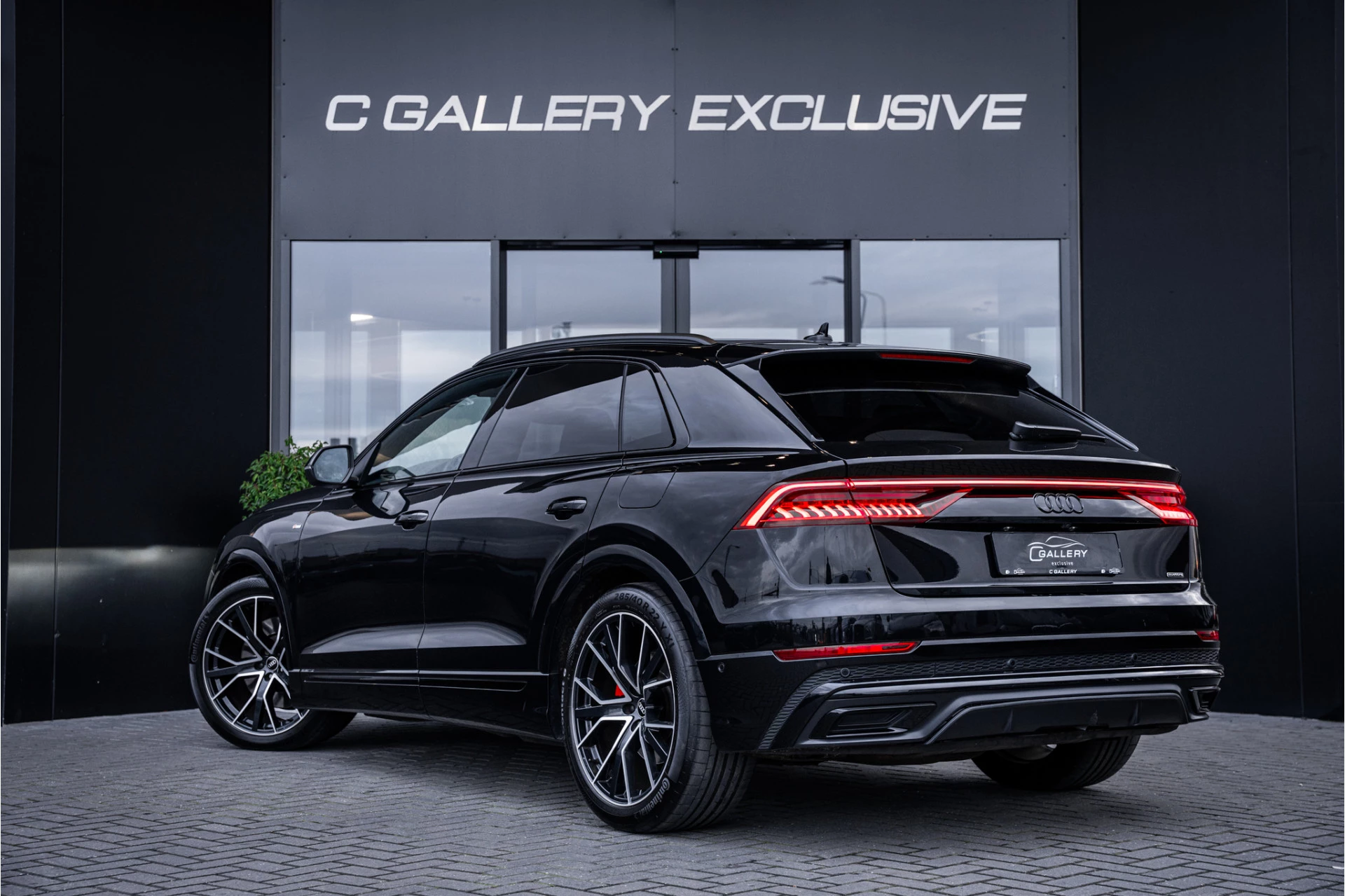 Hoofdafbeelding Audi Q8