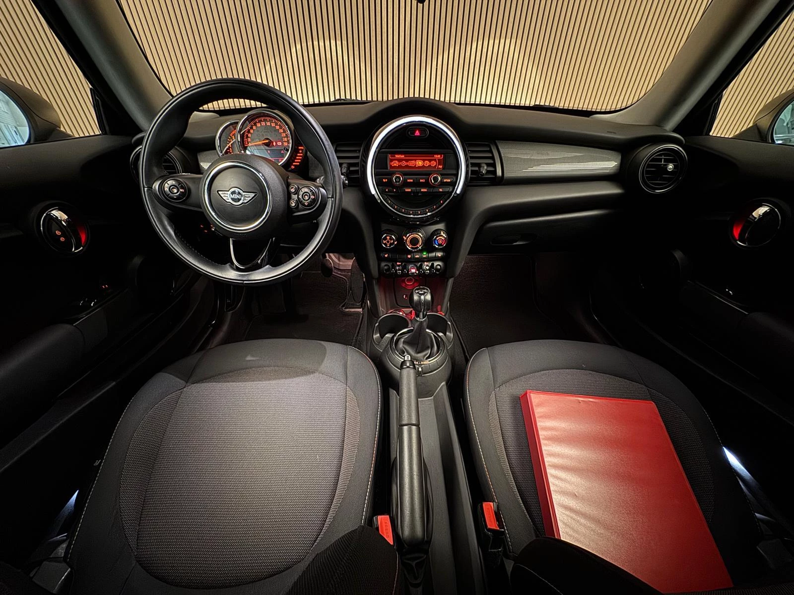 Hoofdafbeelding MINI One